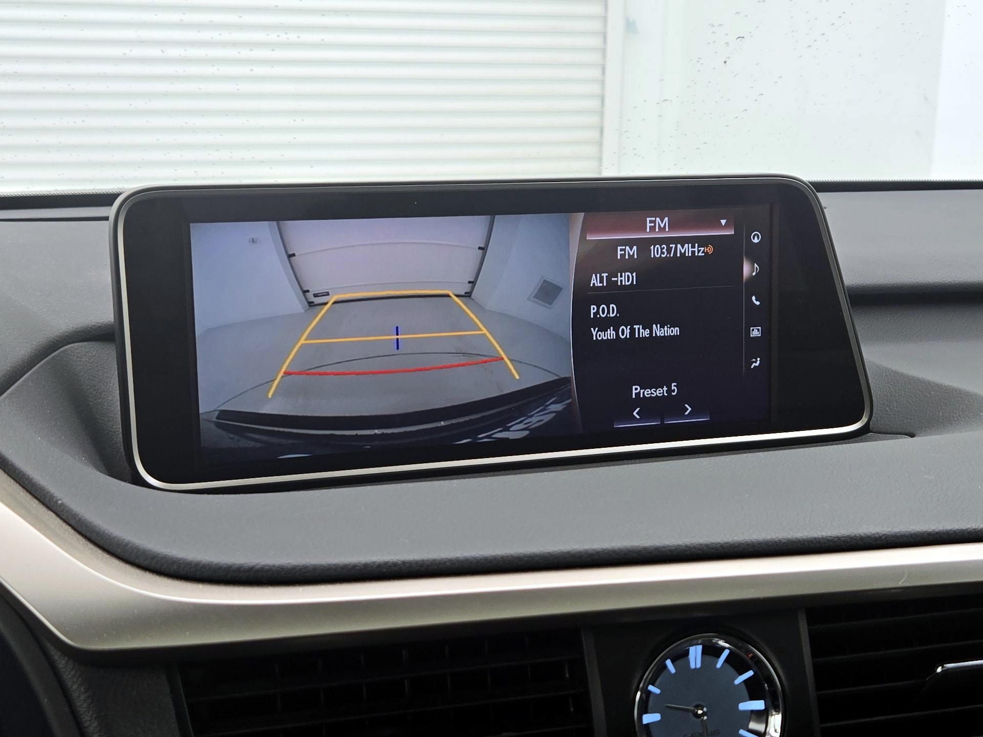 Thumbnail: 2019 Lexus RX - 15