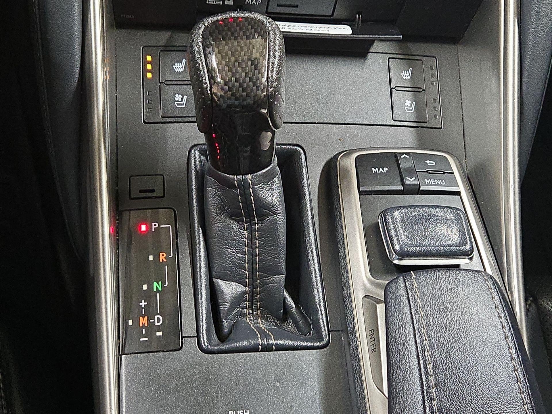 Thumbnail: 2017 Lexus IS - 17