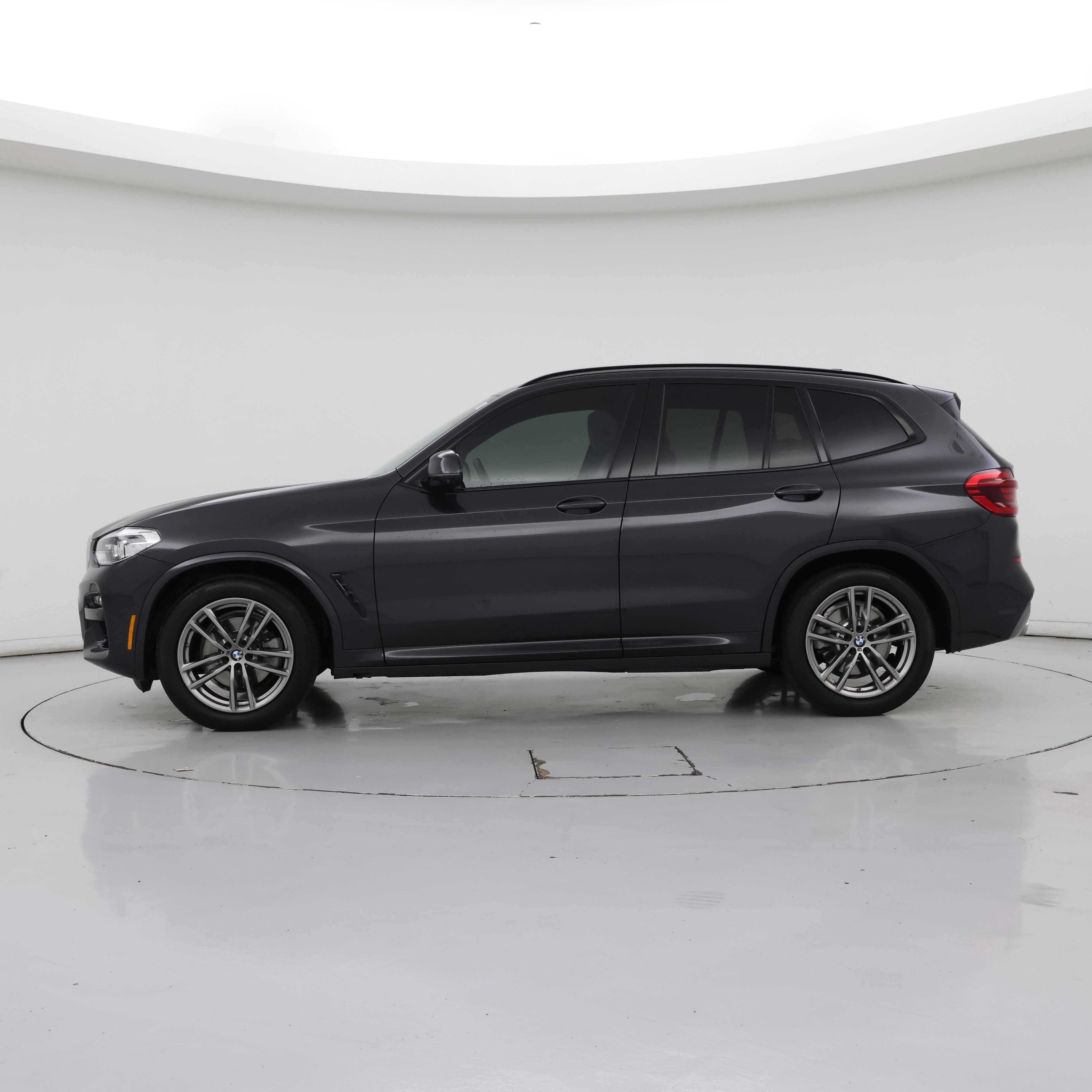 Thumbnail: 2021 BMW X3 - 3