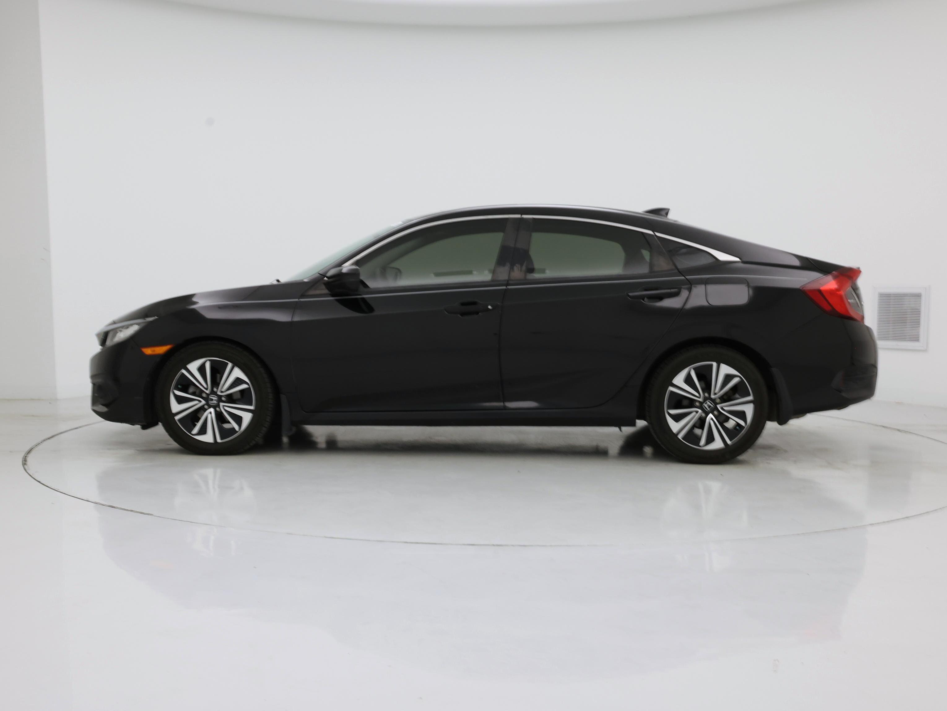 Thumbnail: 2018 Honda Civic - 3