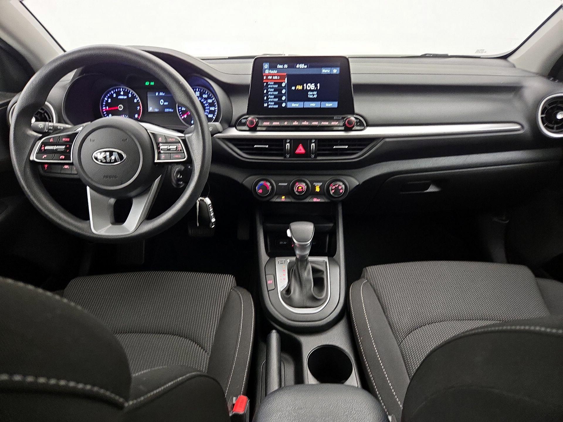 Thumbnail: 2021 Kia Forte - 9