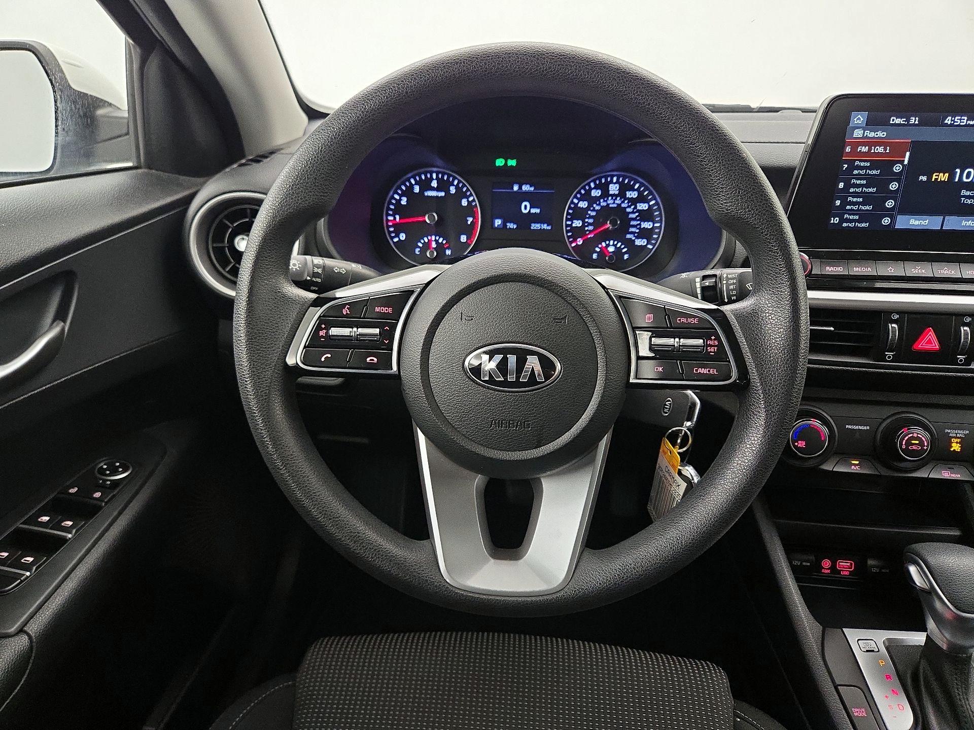 Thumbnail: 2021 Kia Forte - 10