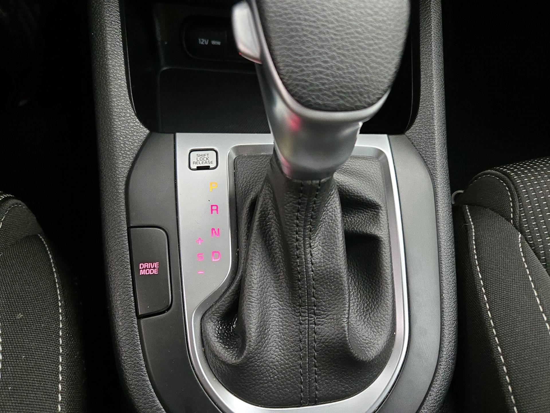 Thumbnail: 2021 Kia Forte - 17