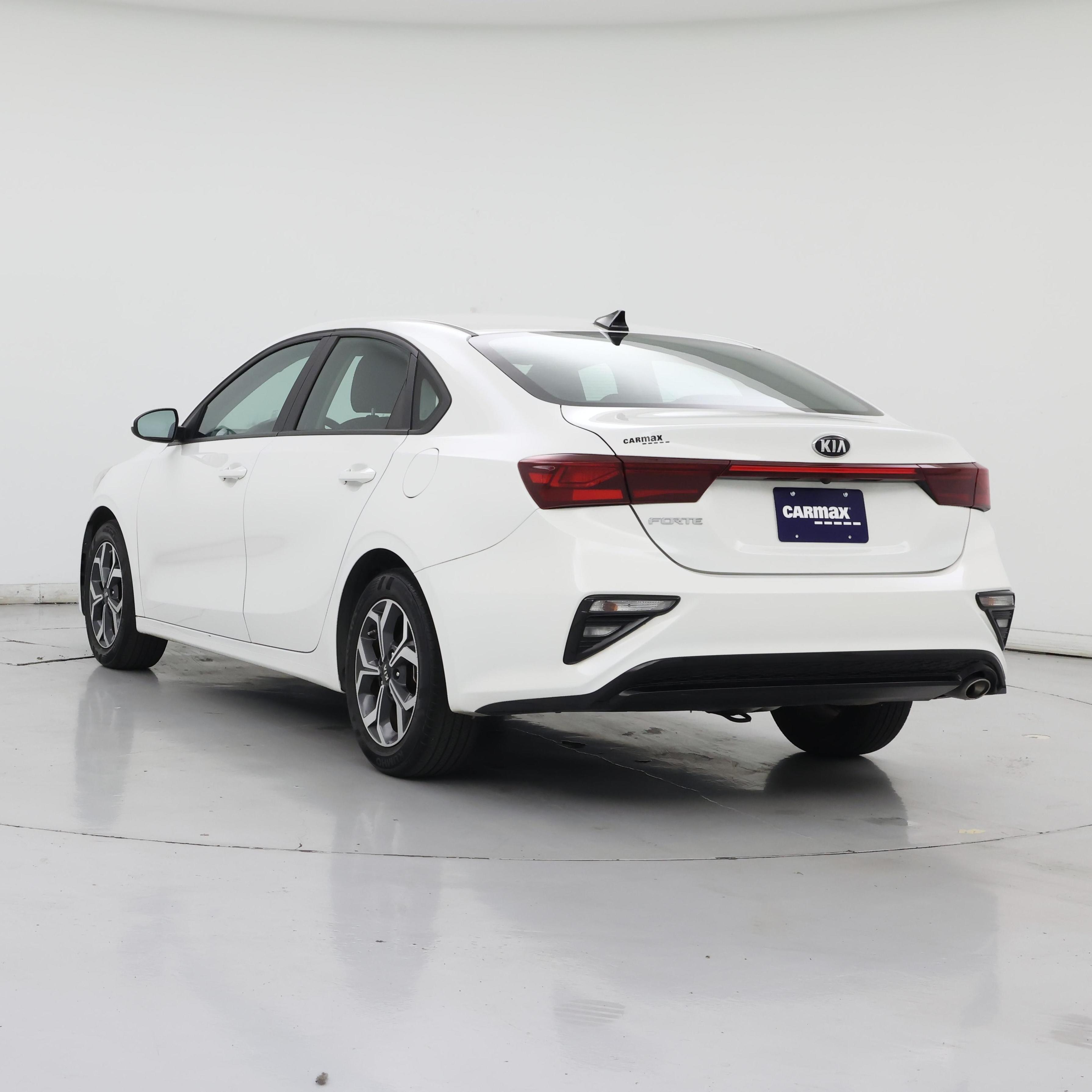 Thumbnail: 2021 Kia Forte - 2