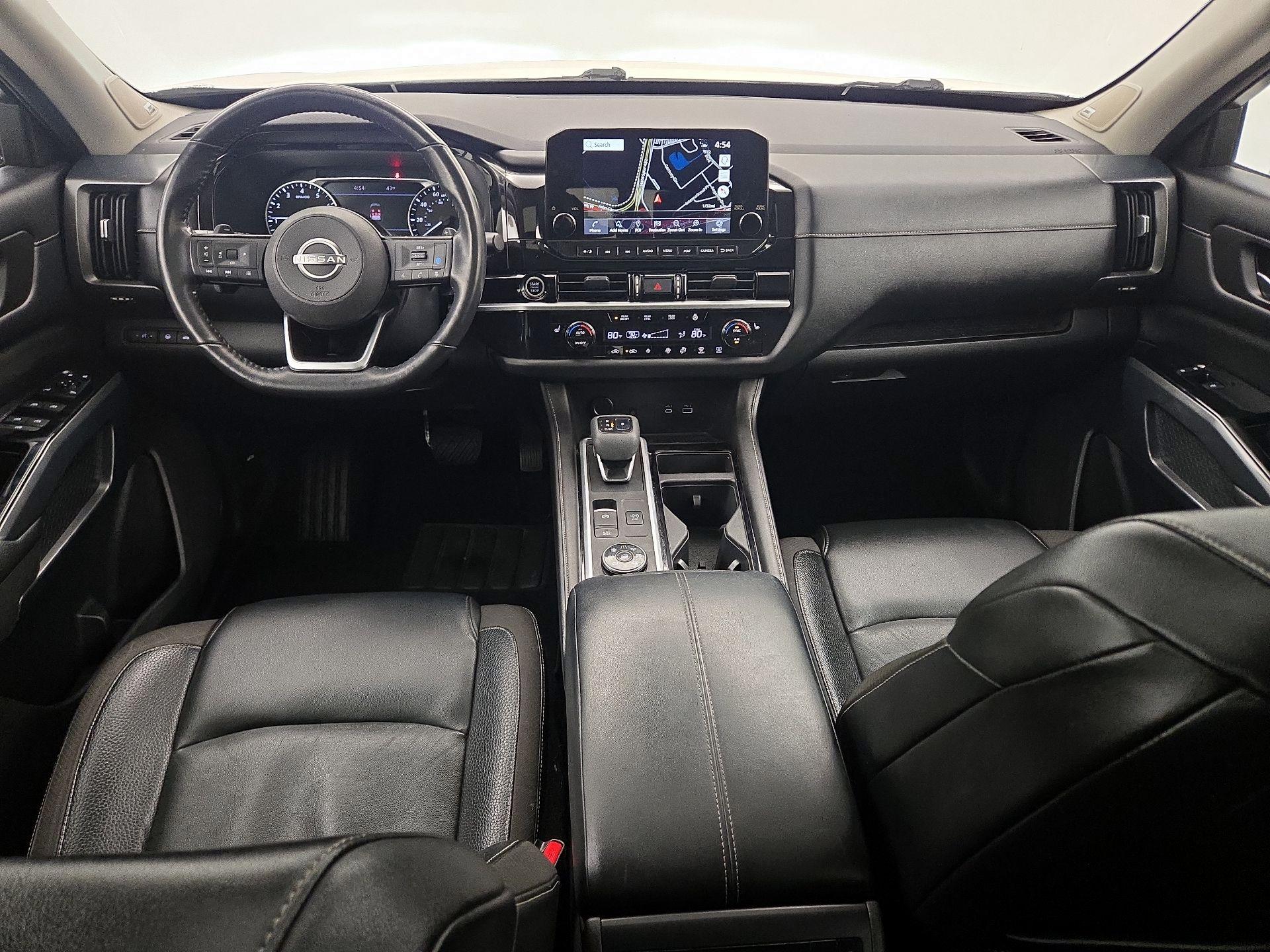 Thumbnail: 2022 Nissan Pathfinder - 9