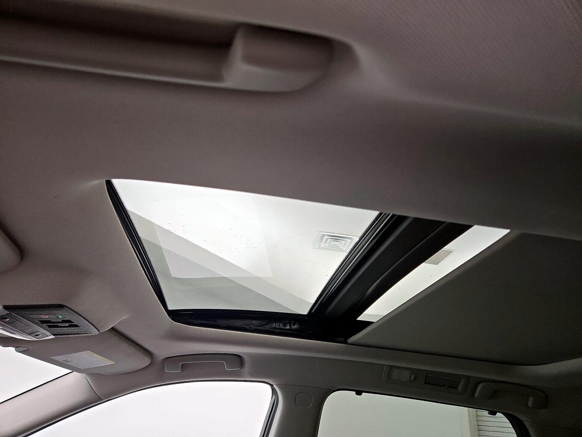 Thumbnail: 2022 Nissan Pathfinder - 20