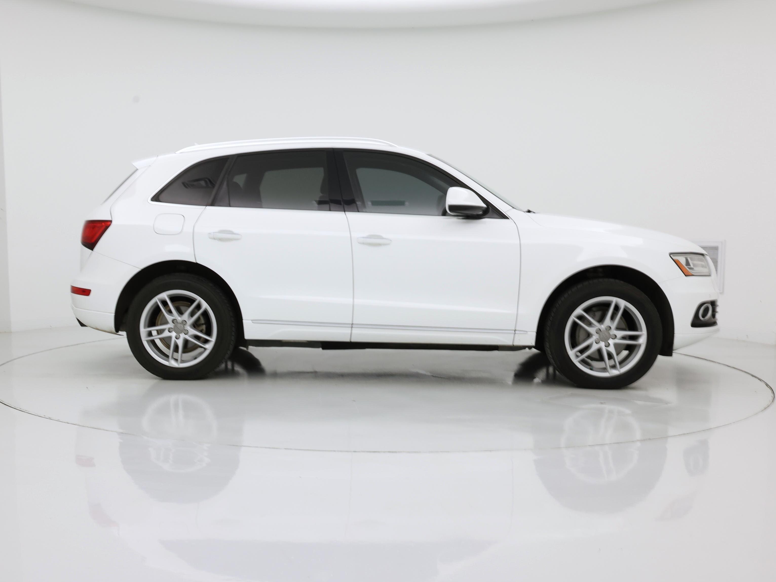 Thumbnail: 2017 Audi Q5 - 7