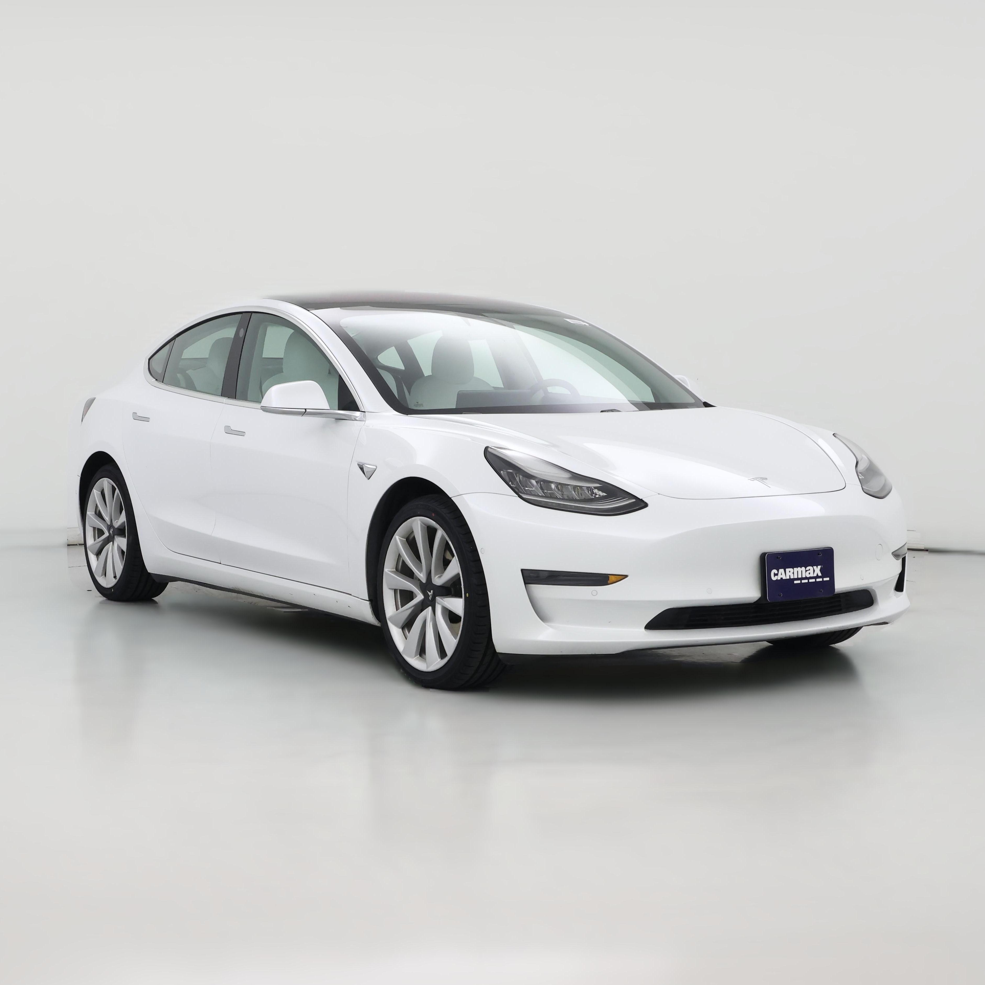 Thumbnail: 2020 Tesla Model 3 - 1