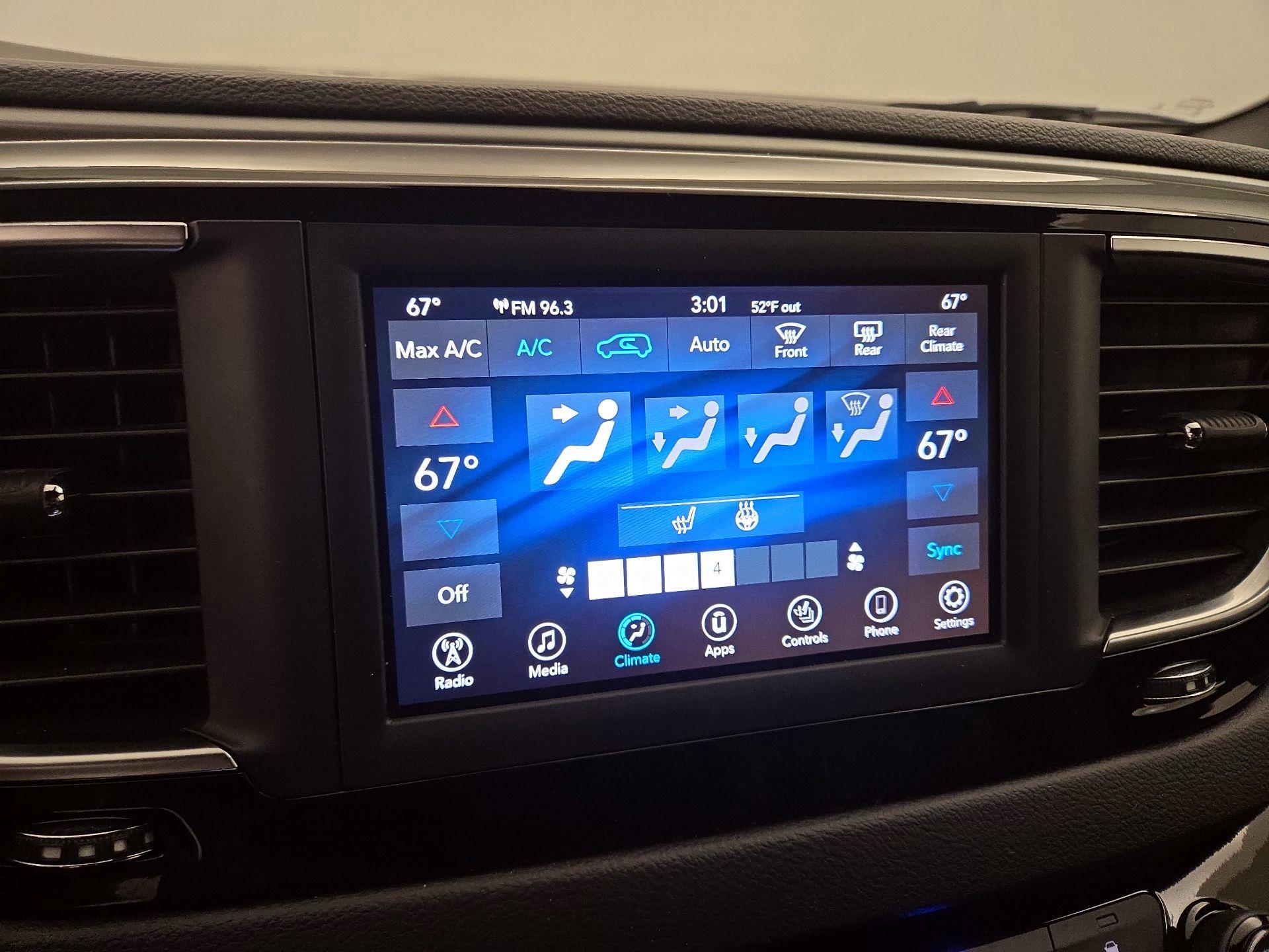 Thumbnail: 2020 Chrysler Pacifica - 16