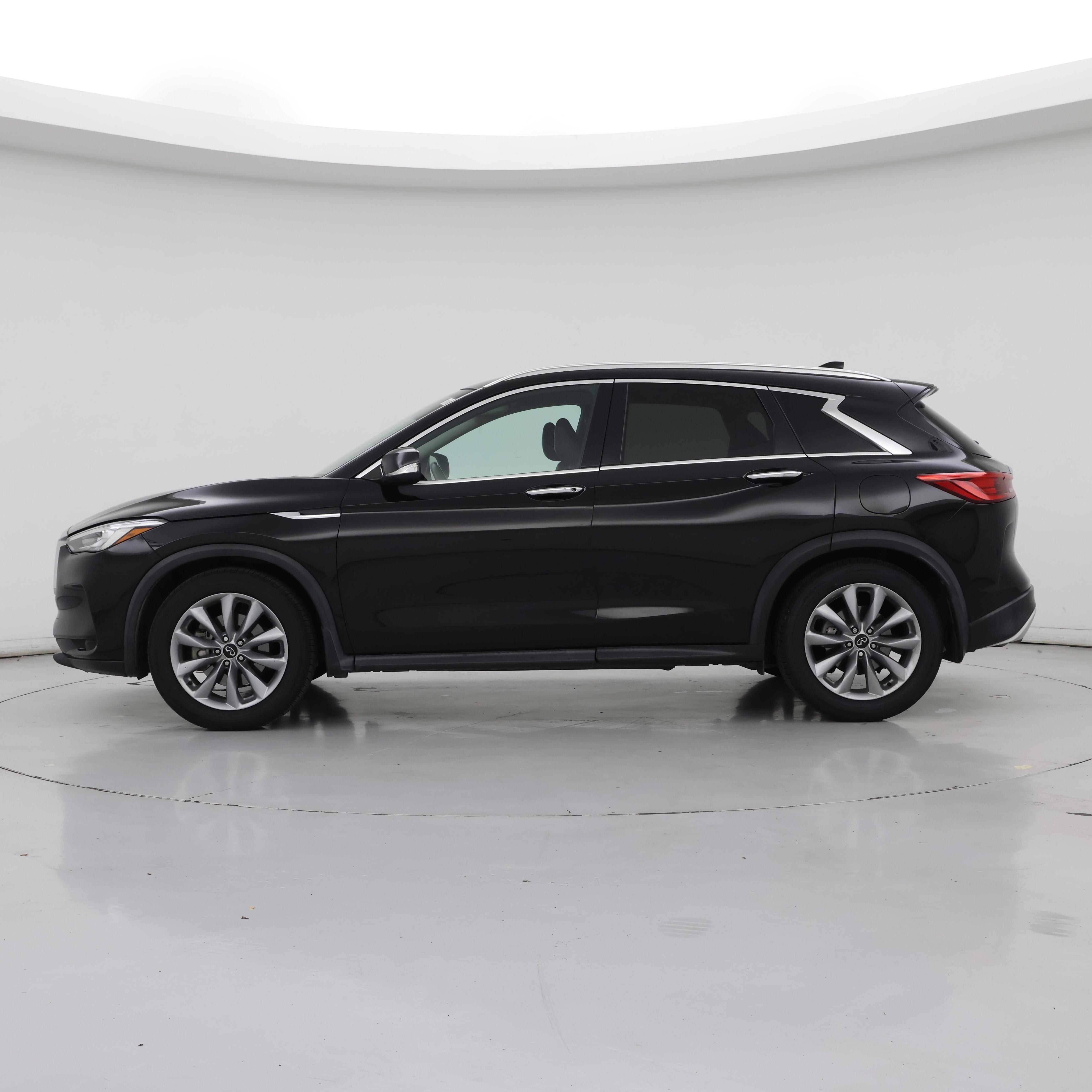 Thumbnail: 2020 INFINITI QX50 - 3