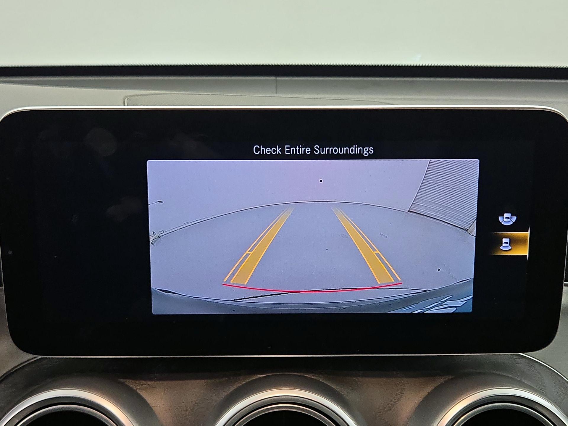 Thumbnail: 2020 Mercedes-Benz GLC - 14