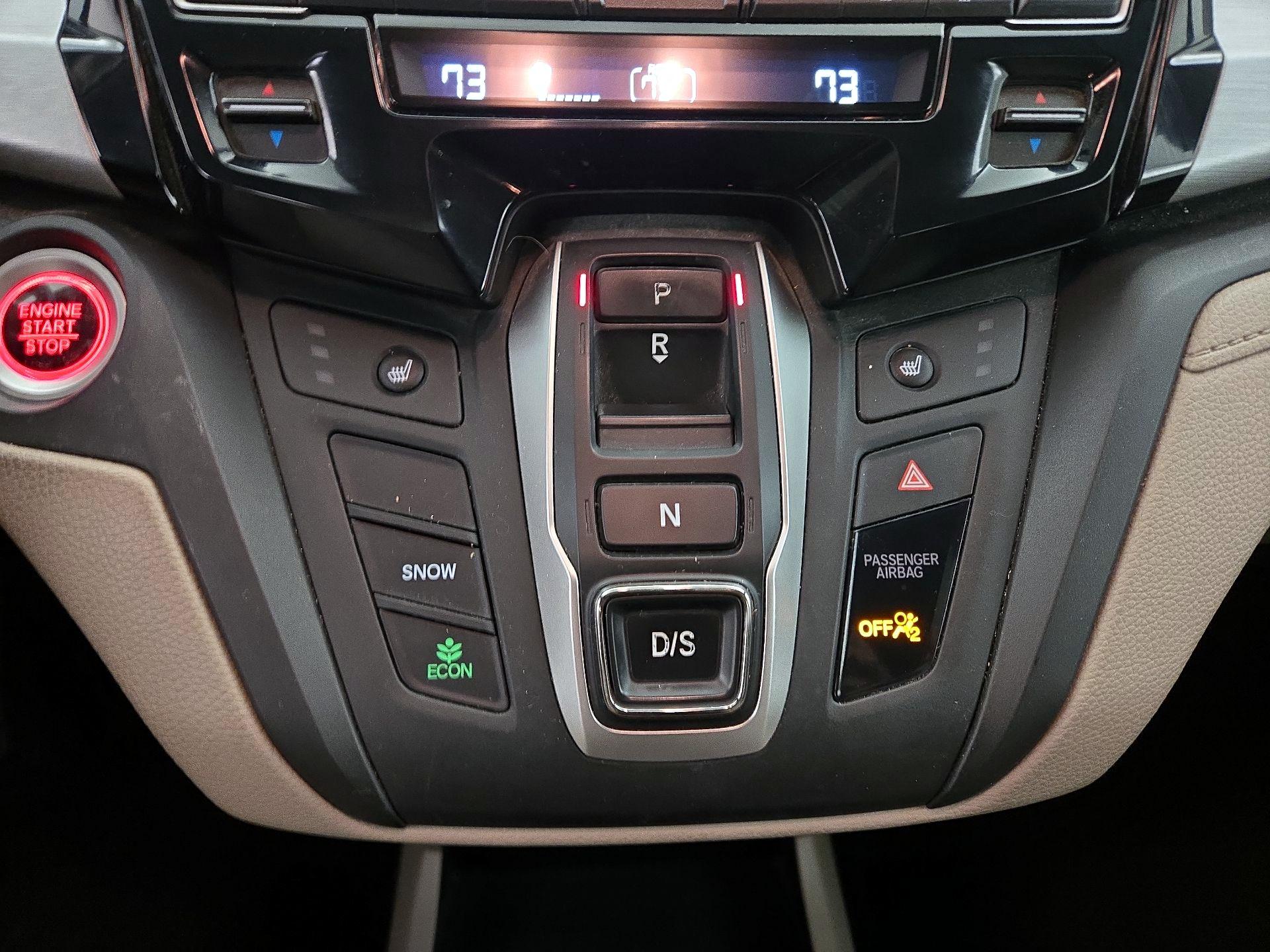 Thumbnail: 2019 Honda Odyssey - 17