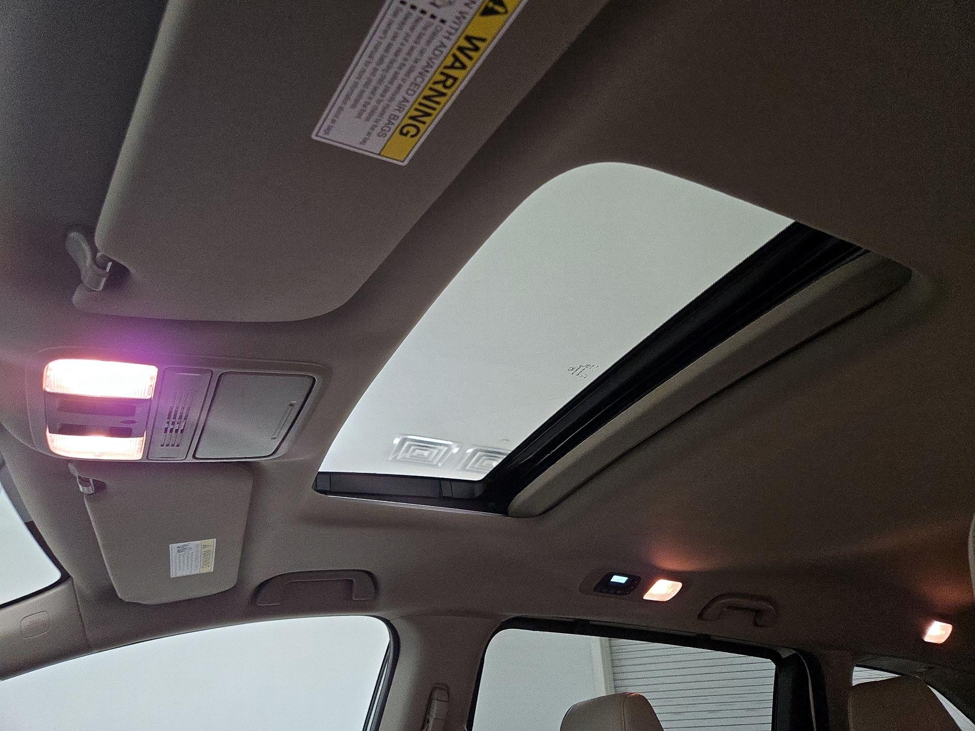 Thumbnail: 2019 Honda Odyssey - 19