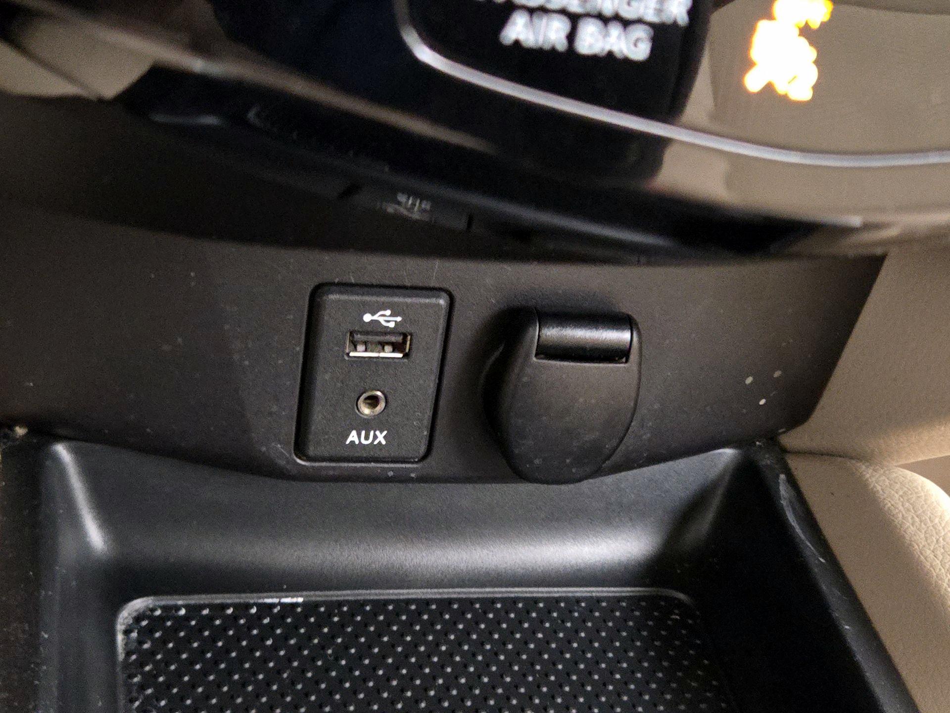 Thumbnail: 2016 Nissan Rogue - 19