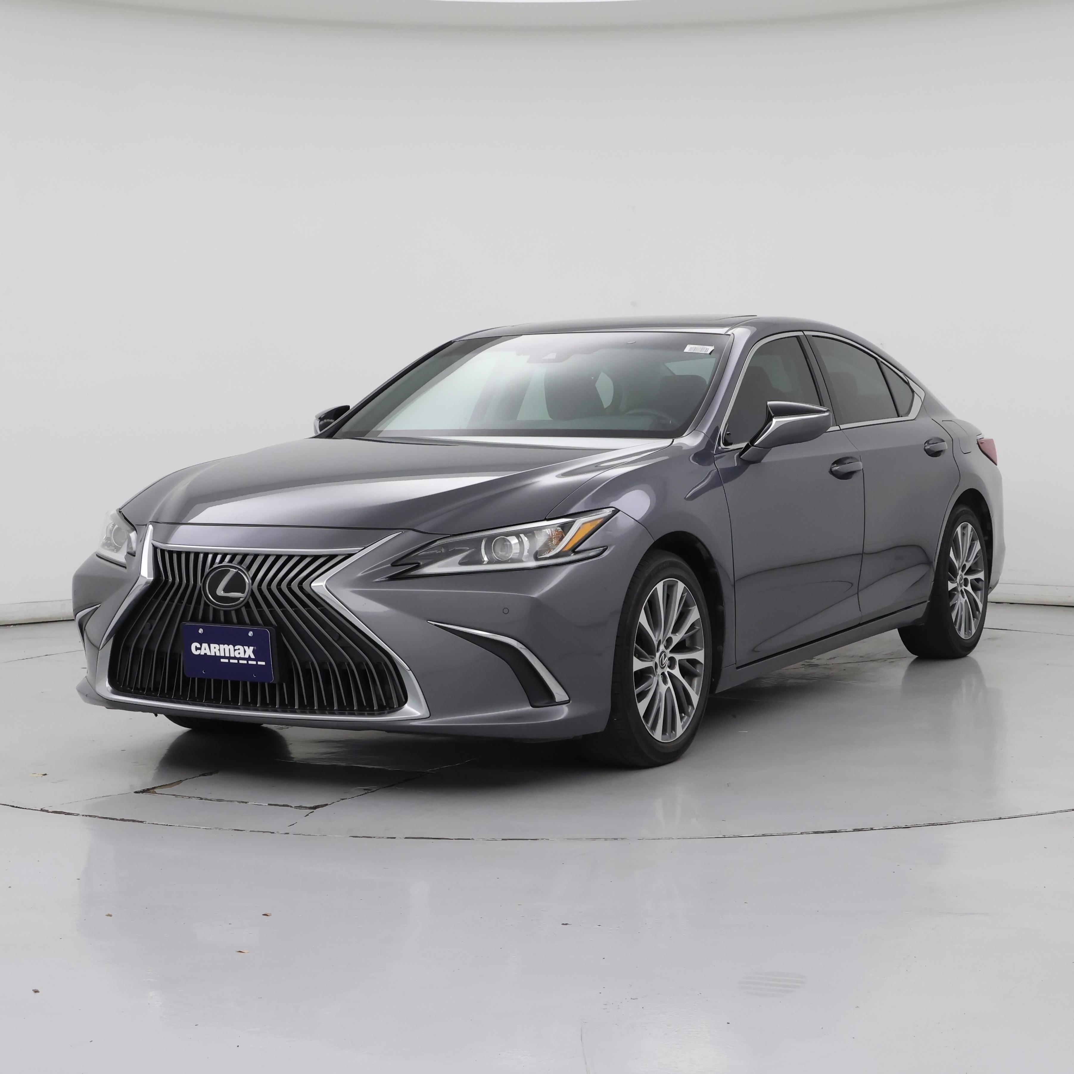 Thumbnail: 2019 Lexus ES - 4