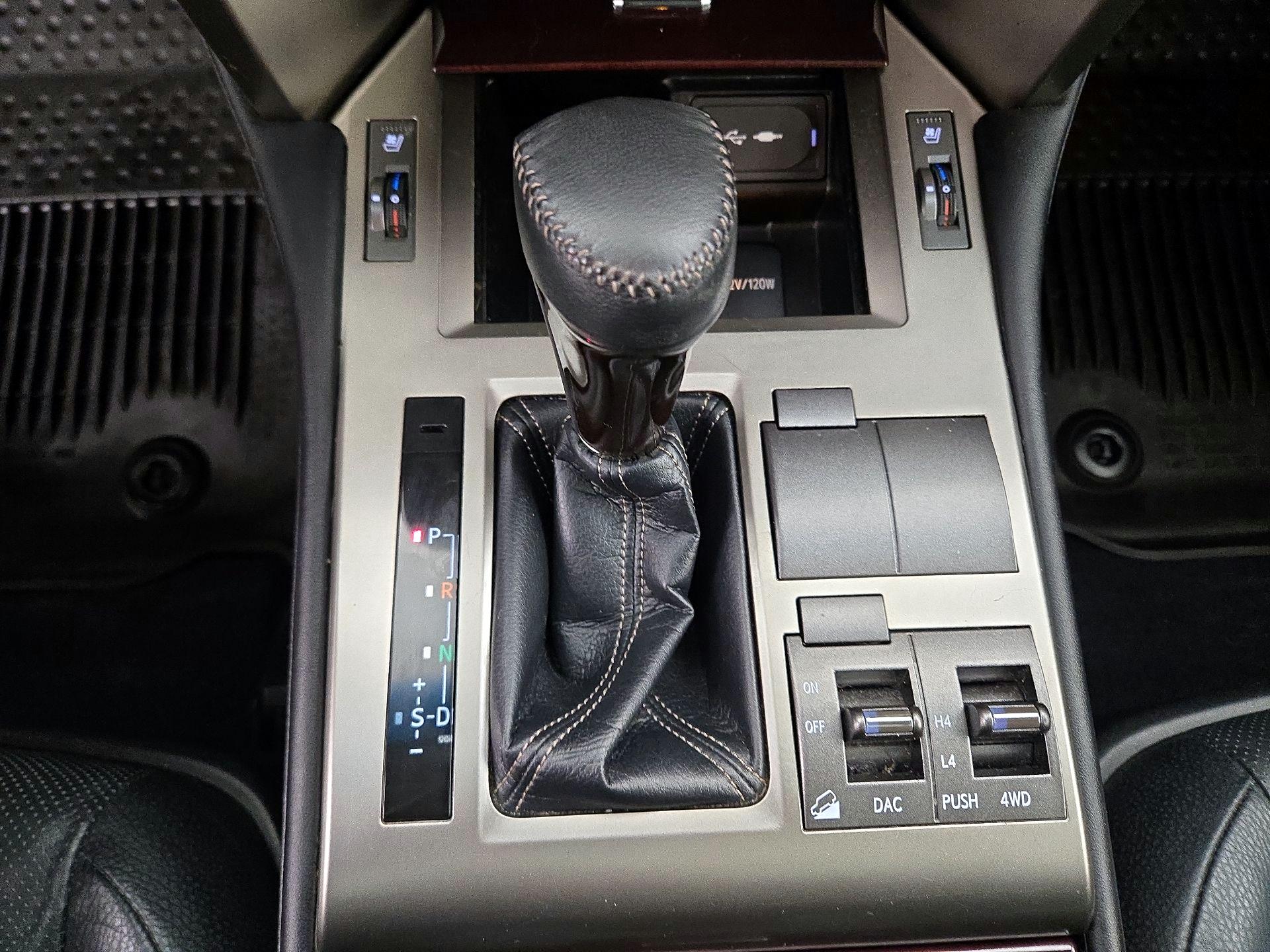 Thumbnail: 2017 Lexus GX - 18