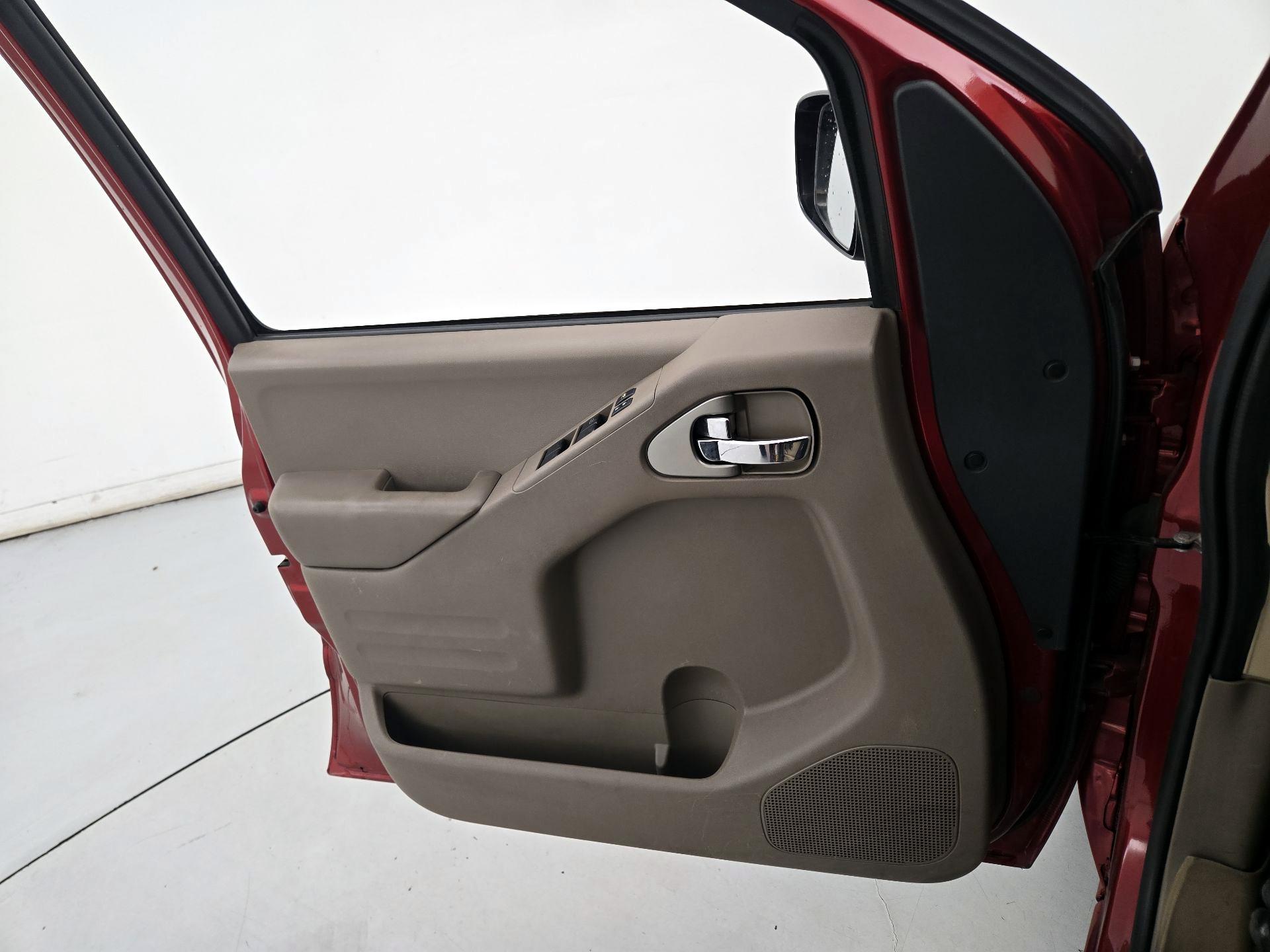 Thumbnail: 2017 Nissan Frontier - 12