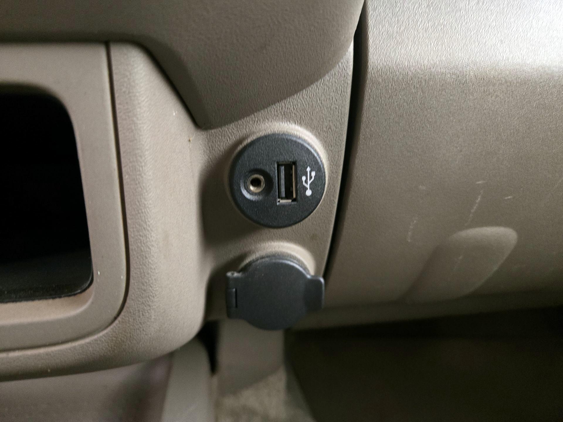 Thumbnail: 2017 Nissan Frontier - 17