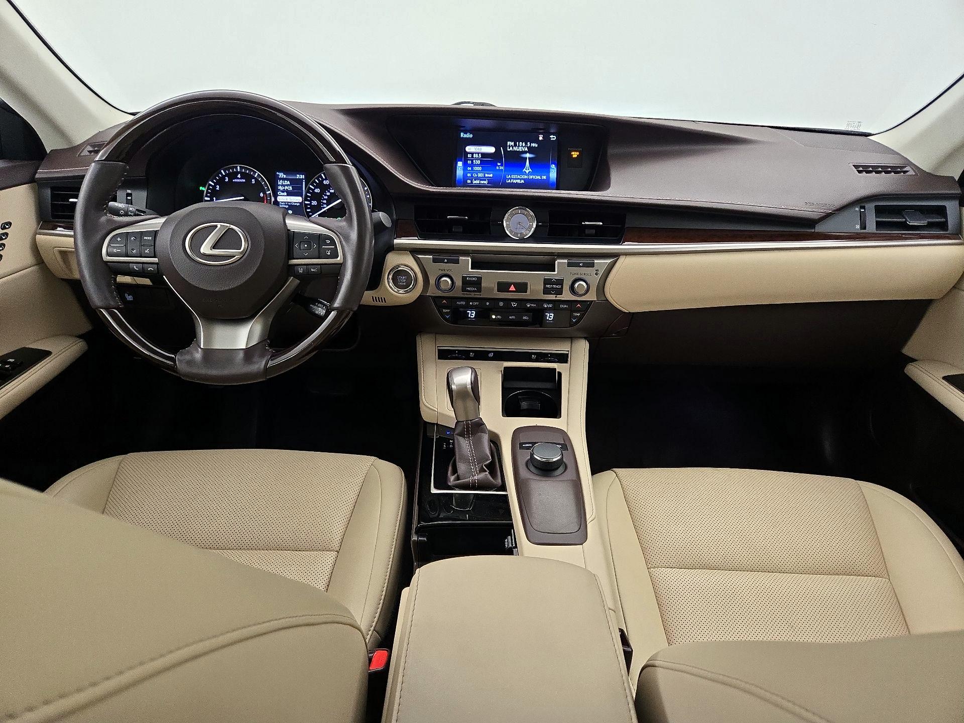 Thumbnail: 2016 Lexus ES - 9