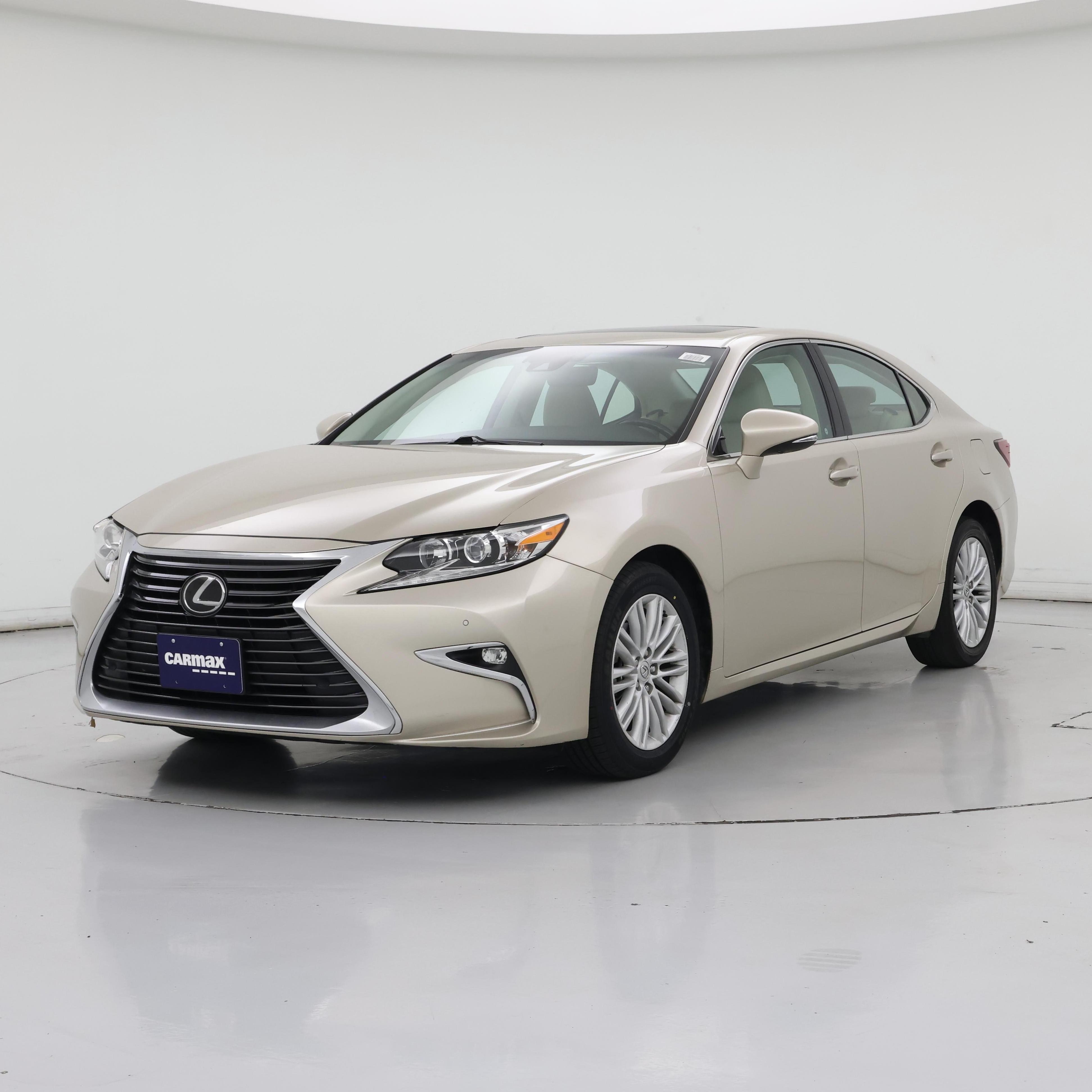 Thumbnail: 2016 Lexus ES - 4