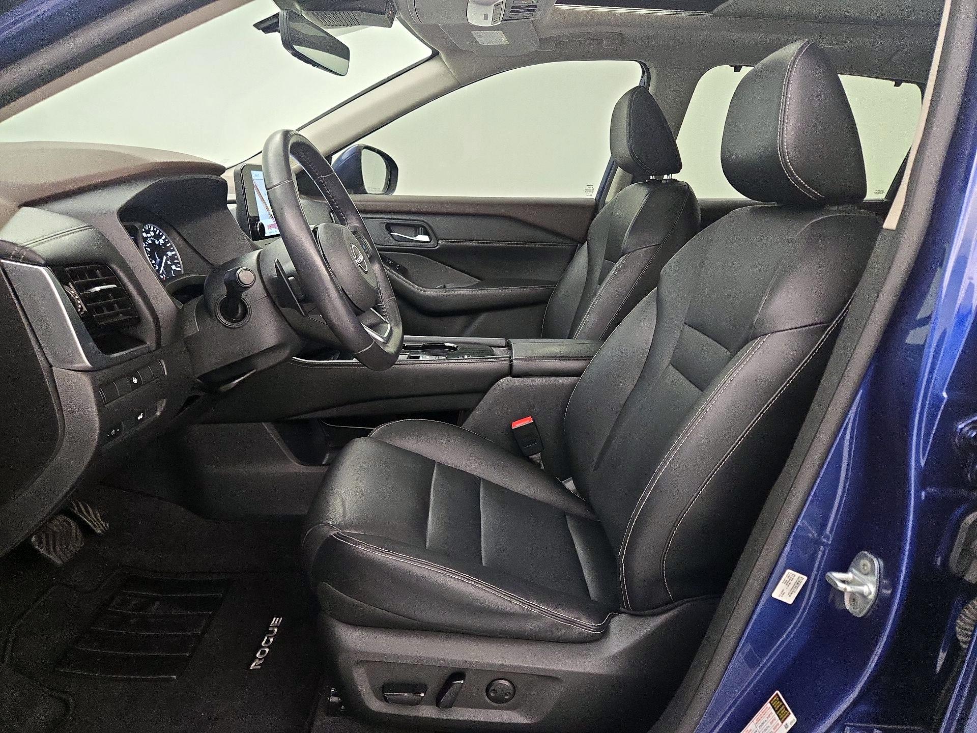 Thumbnail: 2023 Nissan Rogue - 11