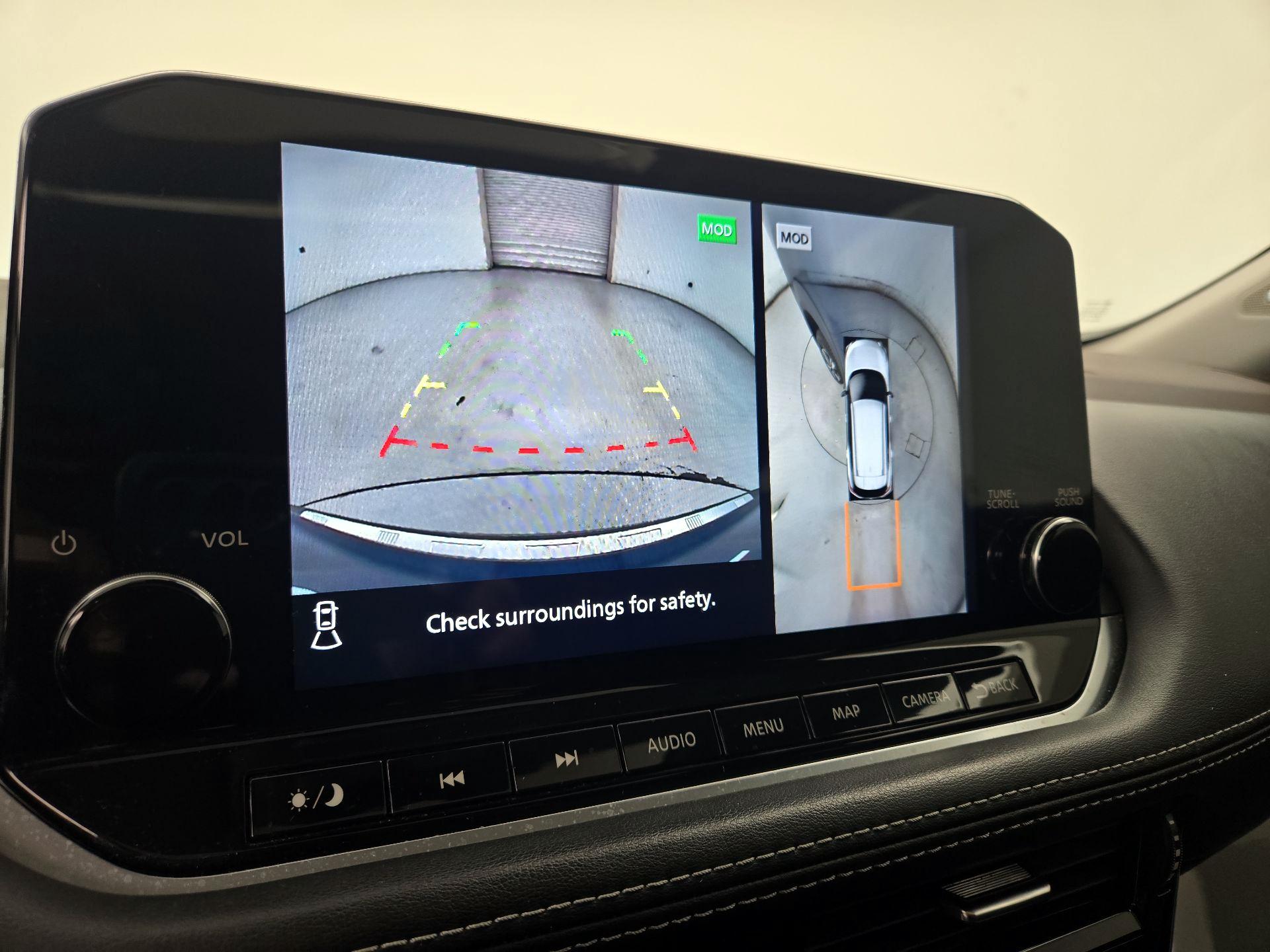 Thumbnail: 2023 Nissan Rogue - 15