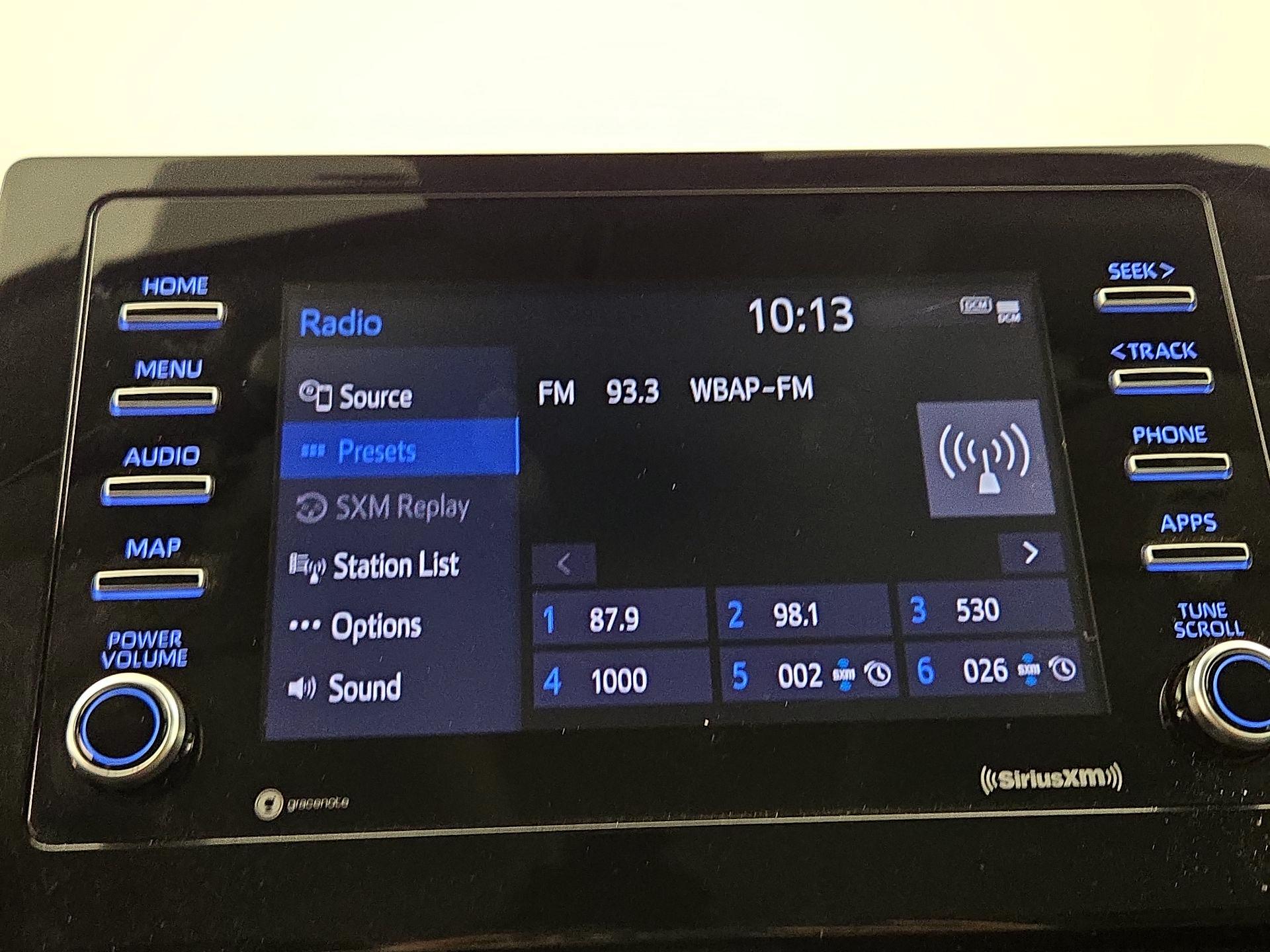 Thumbnail: 2021 Toyota Camry - 15
