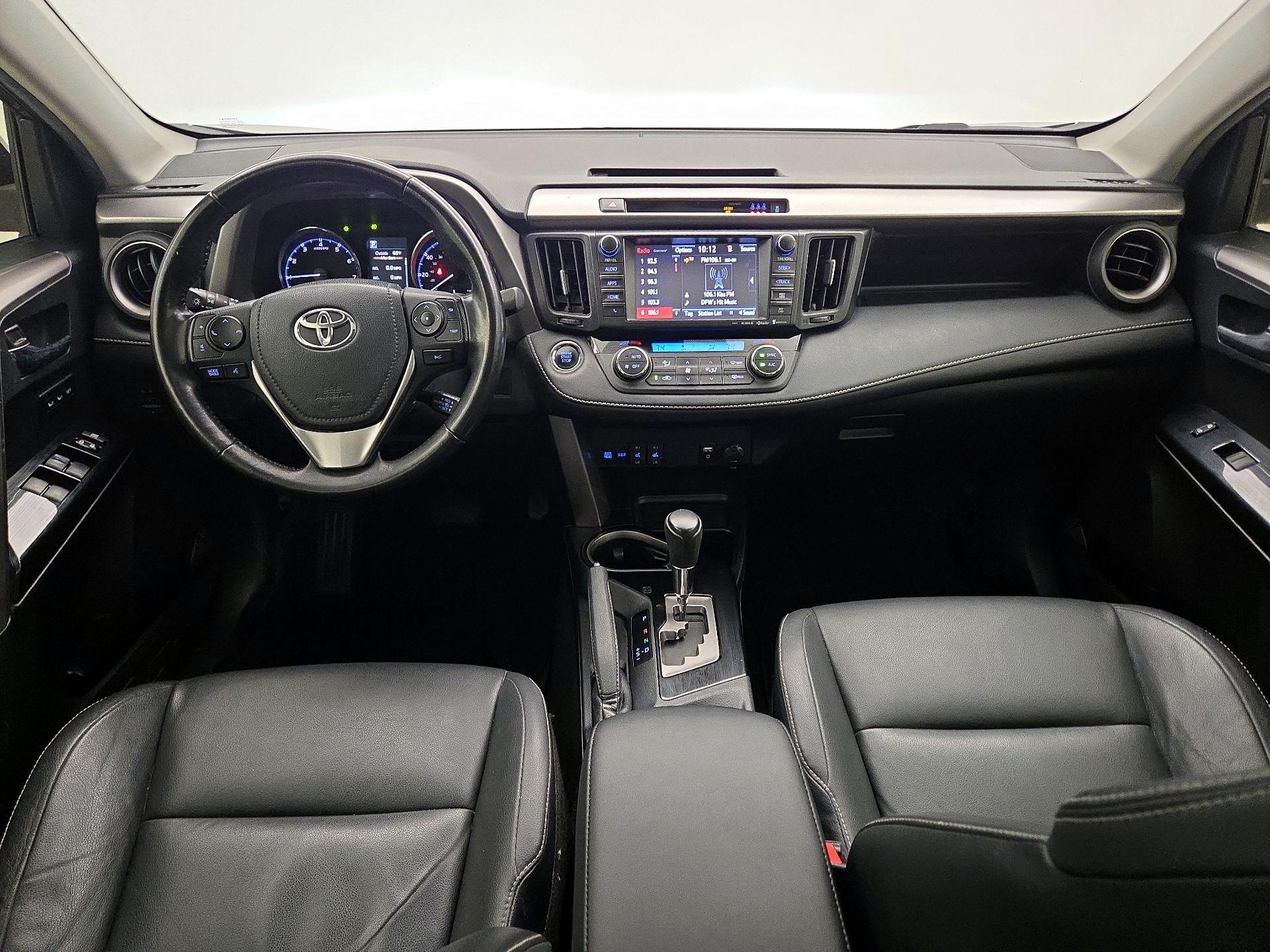 Thumbnail: 2017 Toyota RAV4 - 9