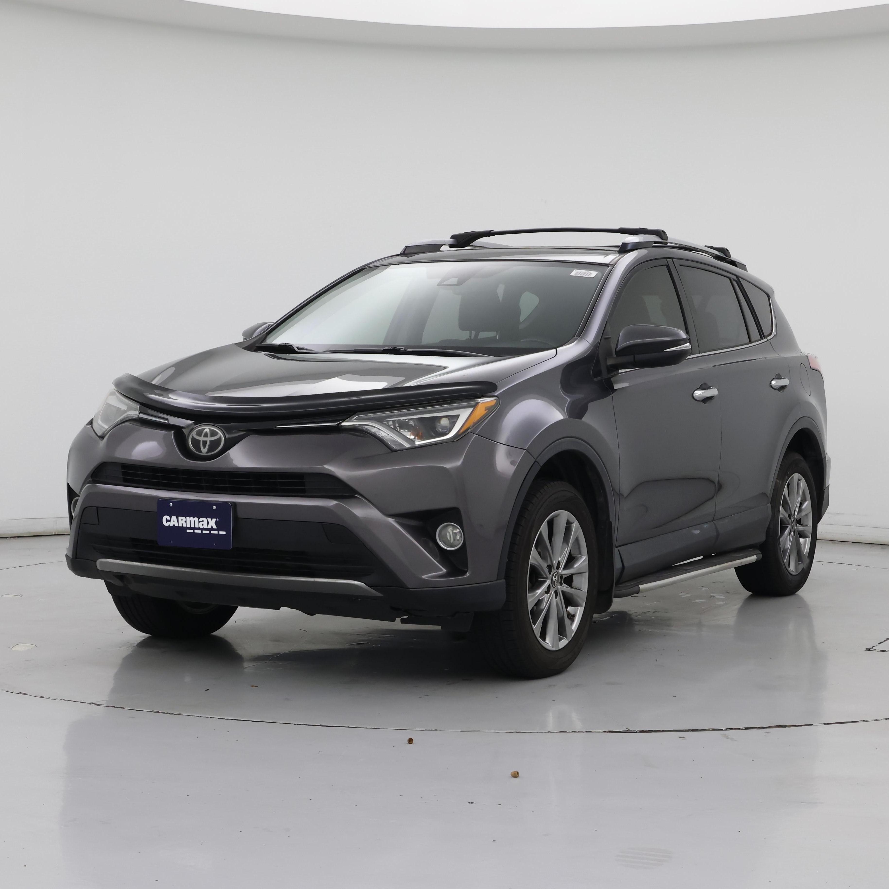 Thumbnail: 2017 Toyota RAV4 - 4