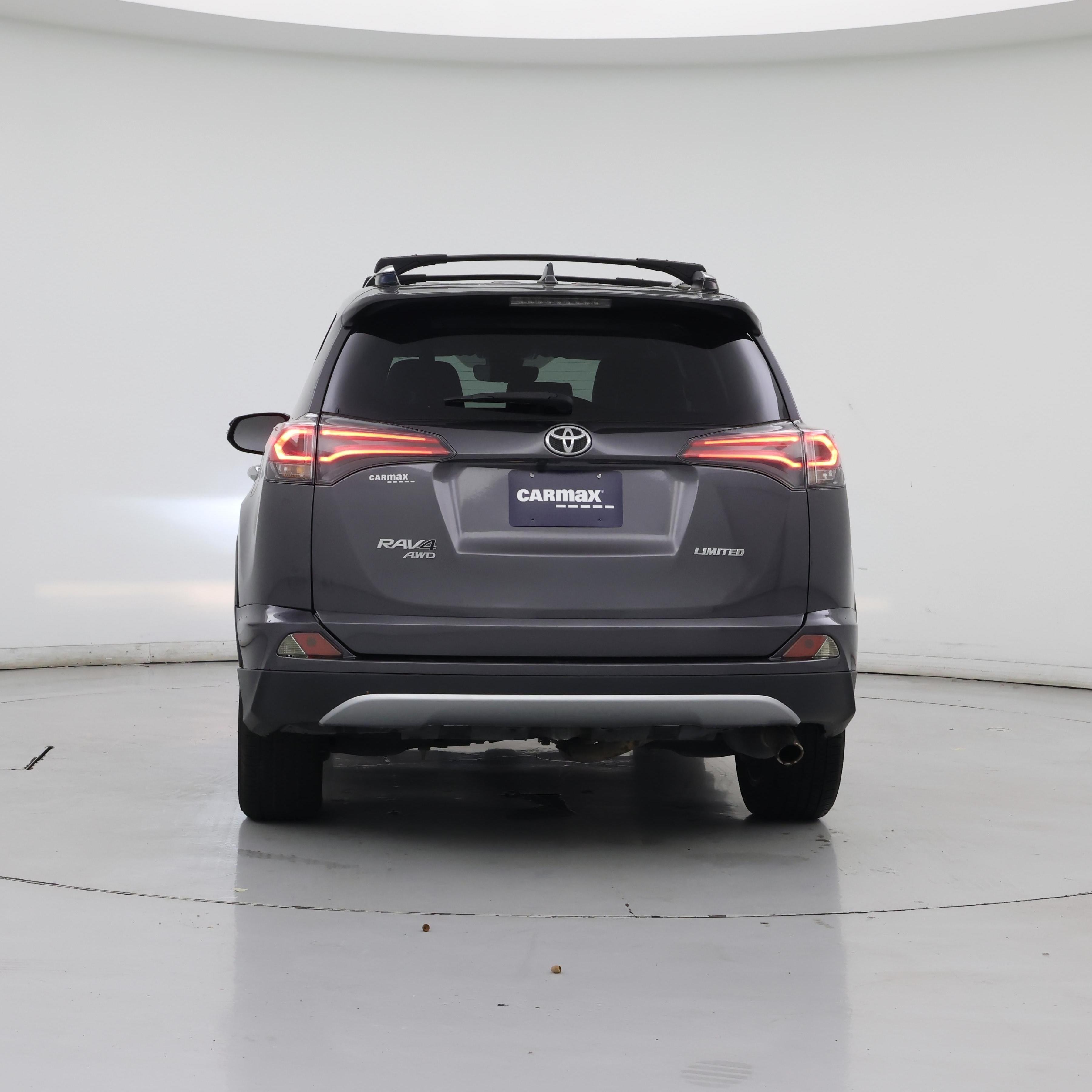 Thumbnail: 2017 Toyota RAV4 - 6