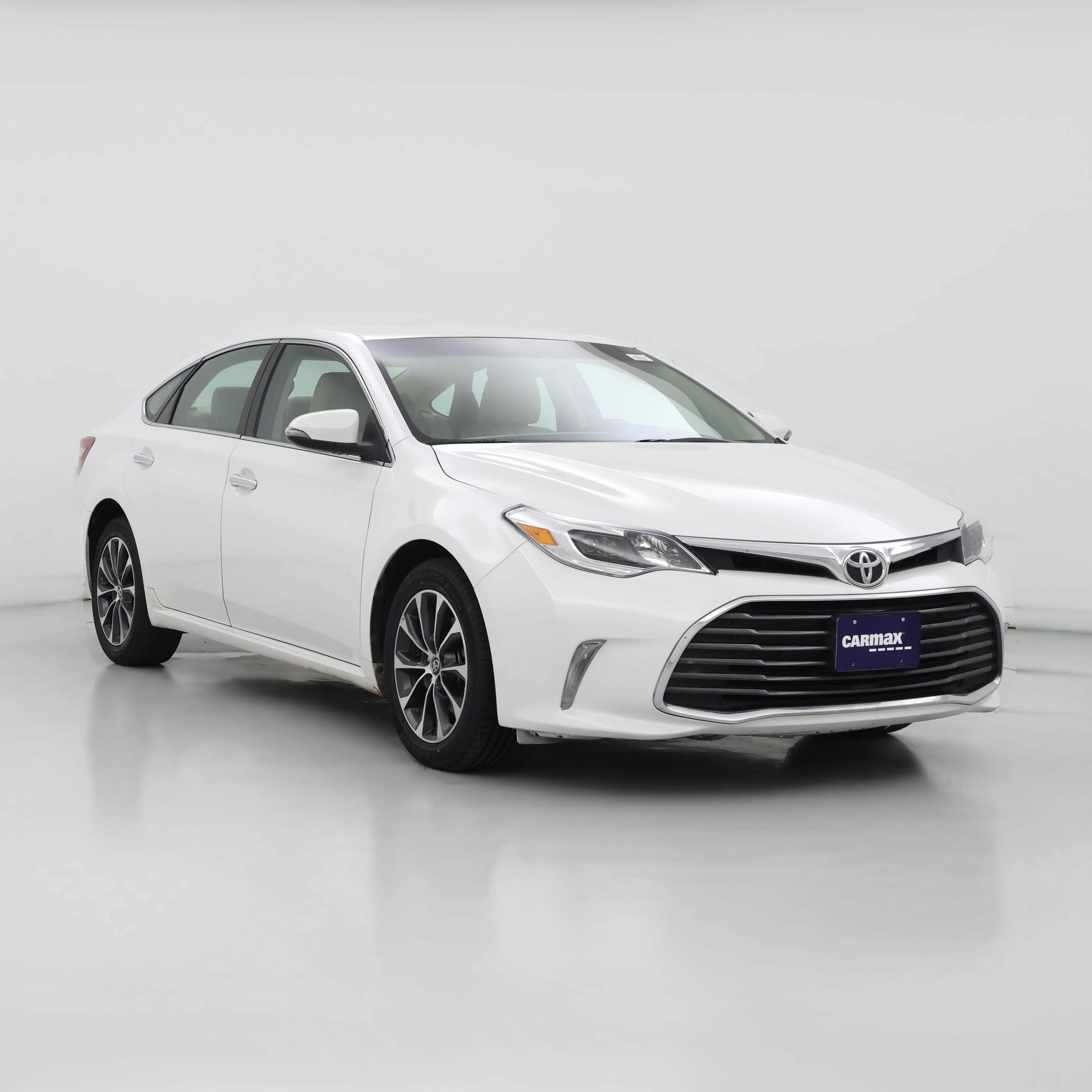Thumbnail: 2016 Toyota Avalon - 1