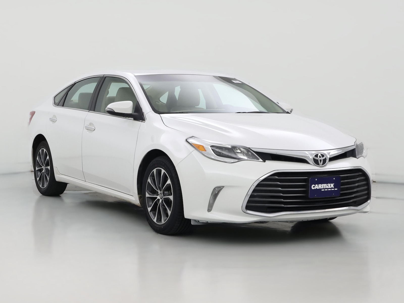 2016 Toyota Avalon XLE