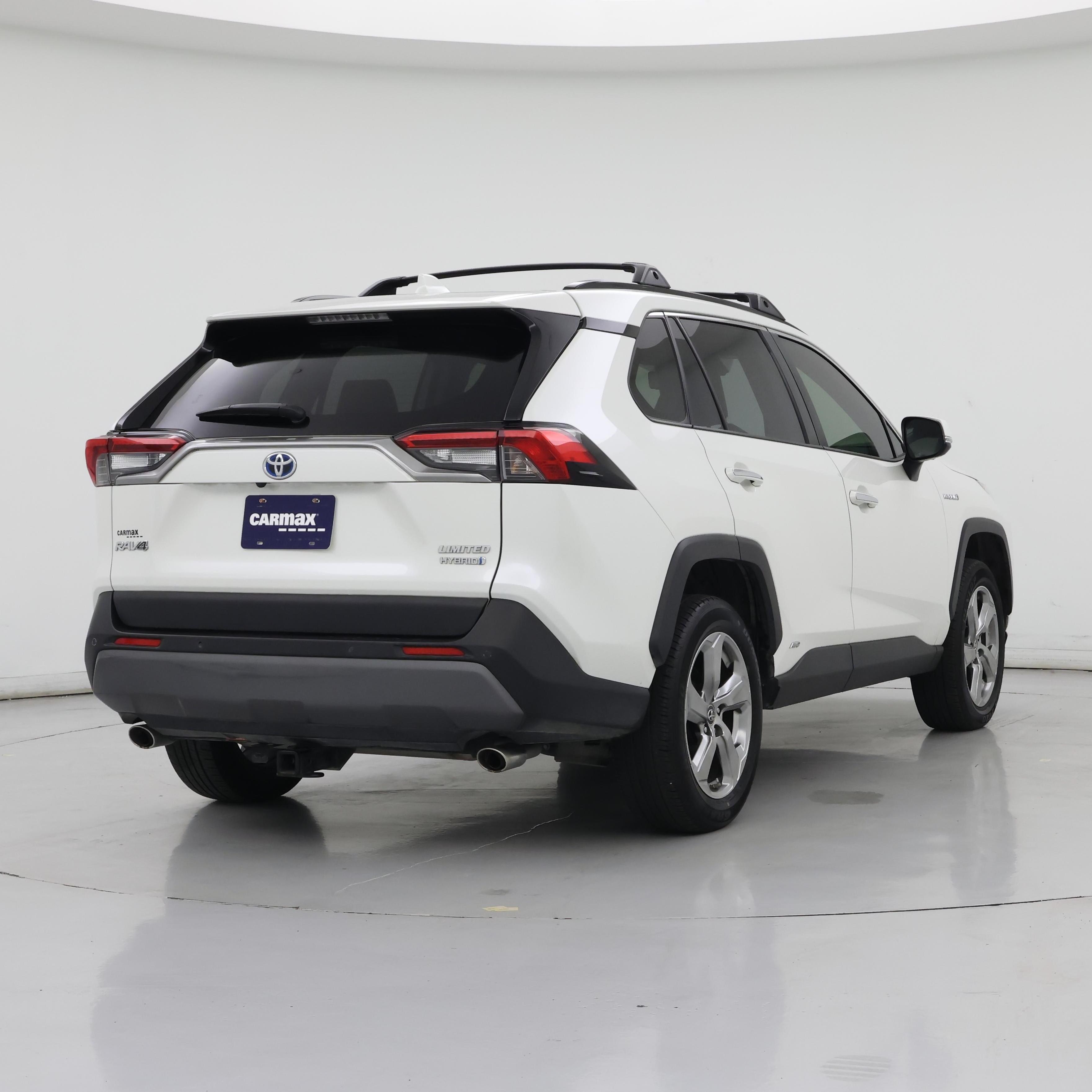 Thumbnail: 2019 Toyota RAV4 - 8