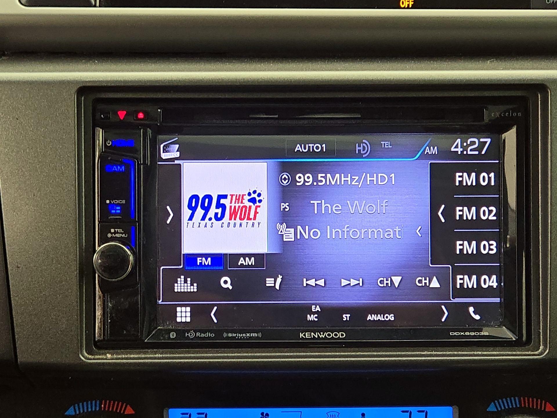 Thumbnail: 2016 Toyota RAV4 - 15