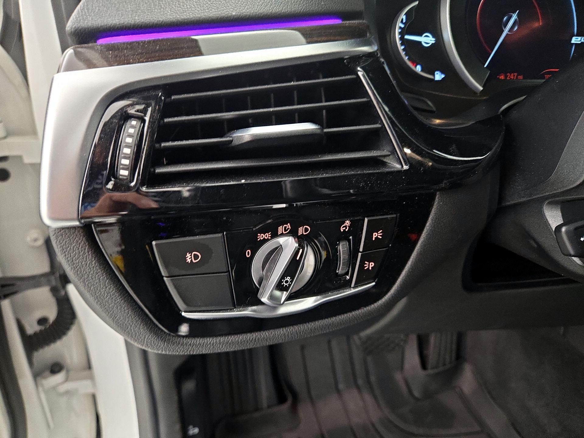 Thumbnail: 2018 BMW 5 Series - 13