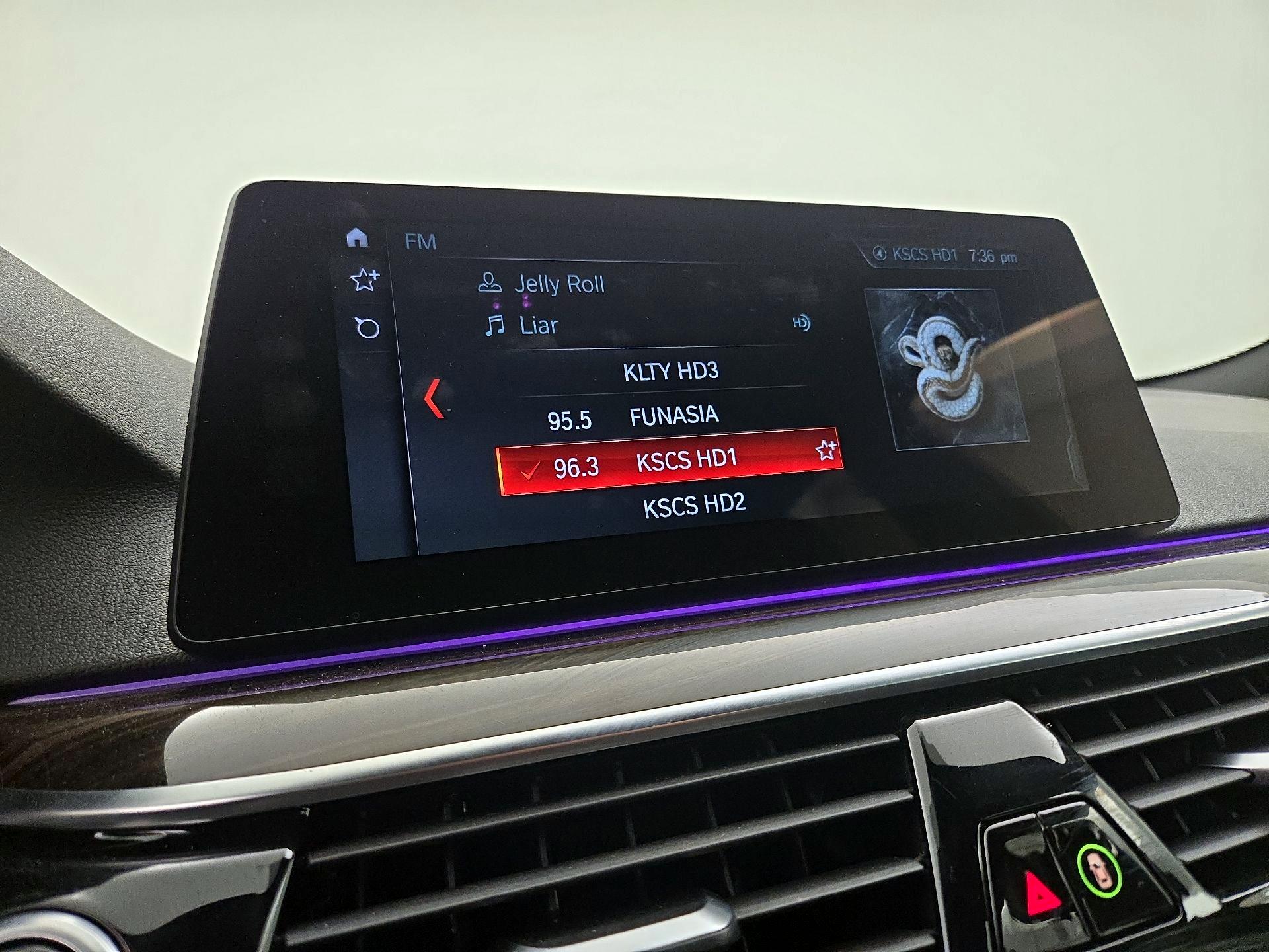 Thumbnail: 2018 BMW 5 Series - 16