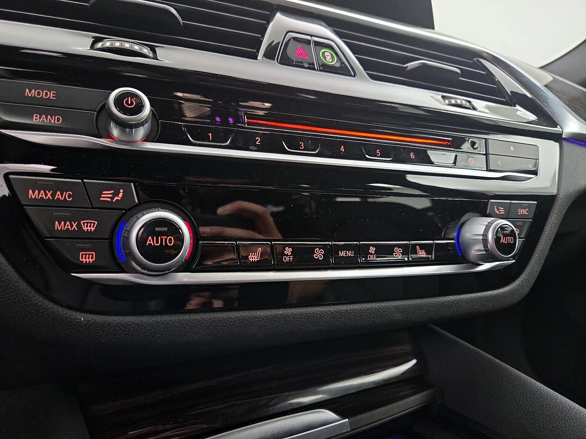 Thumbnail: 2018 BMW 5 Series - 17