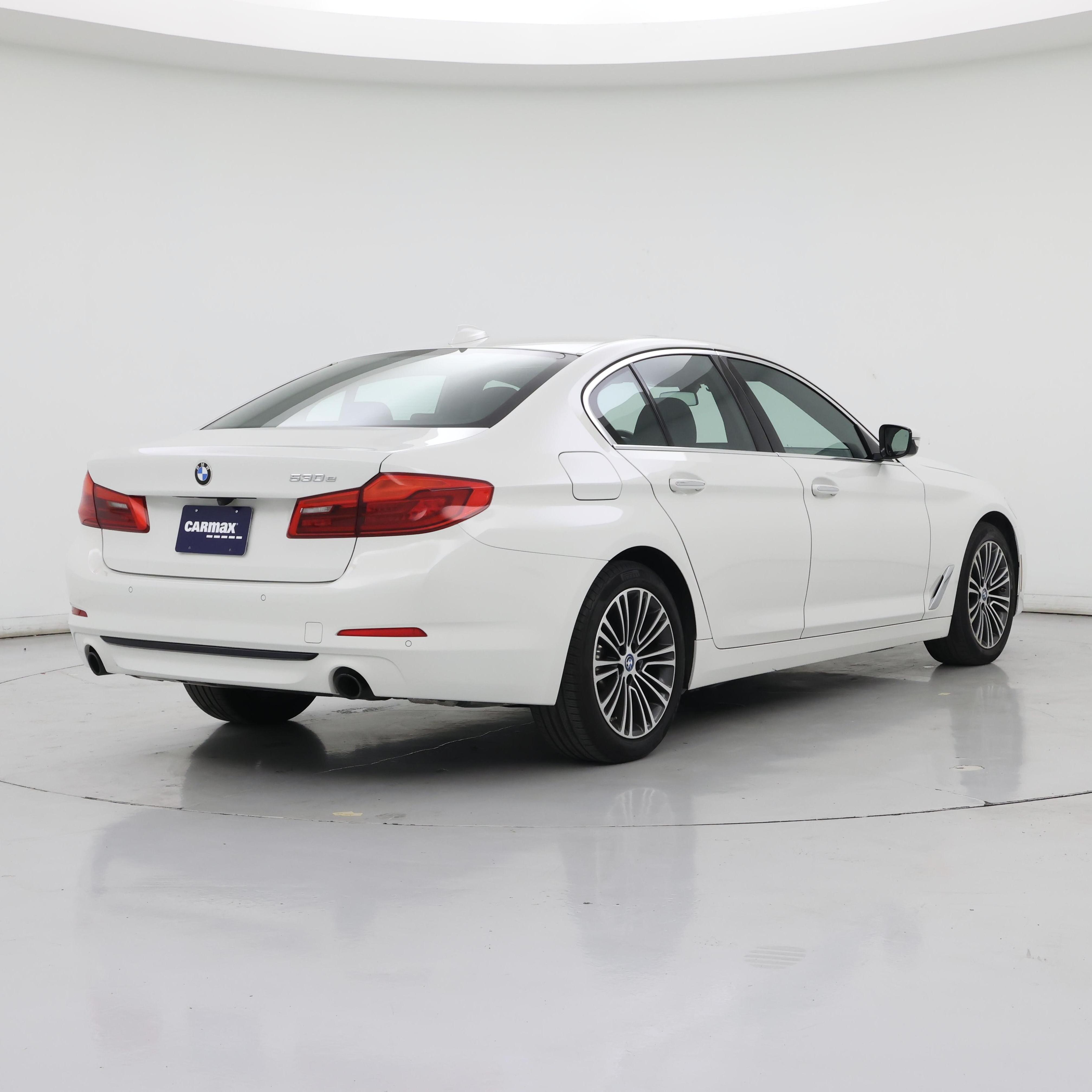 Thumbnail: 2018 BMW 5 Series - 8