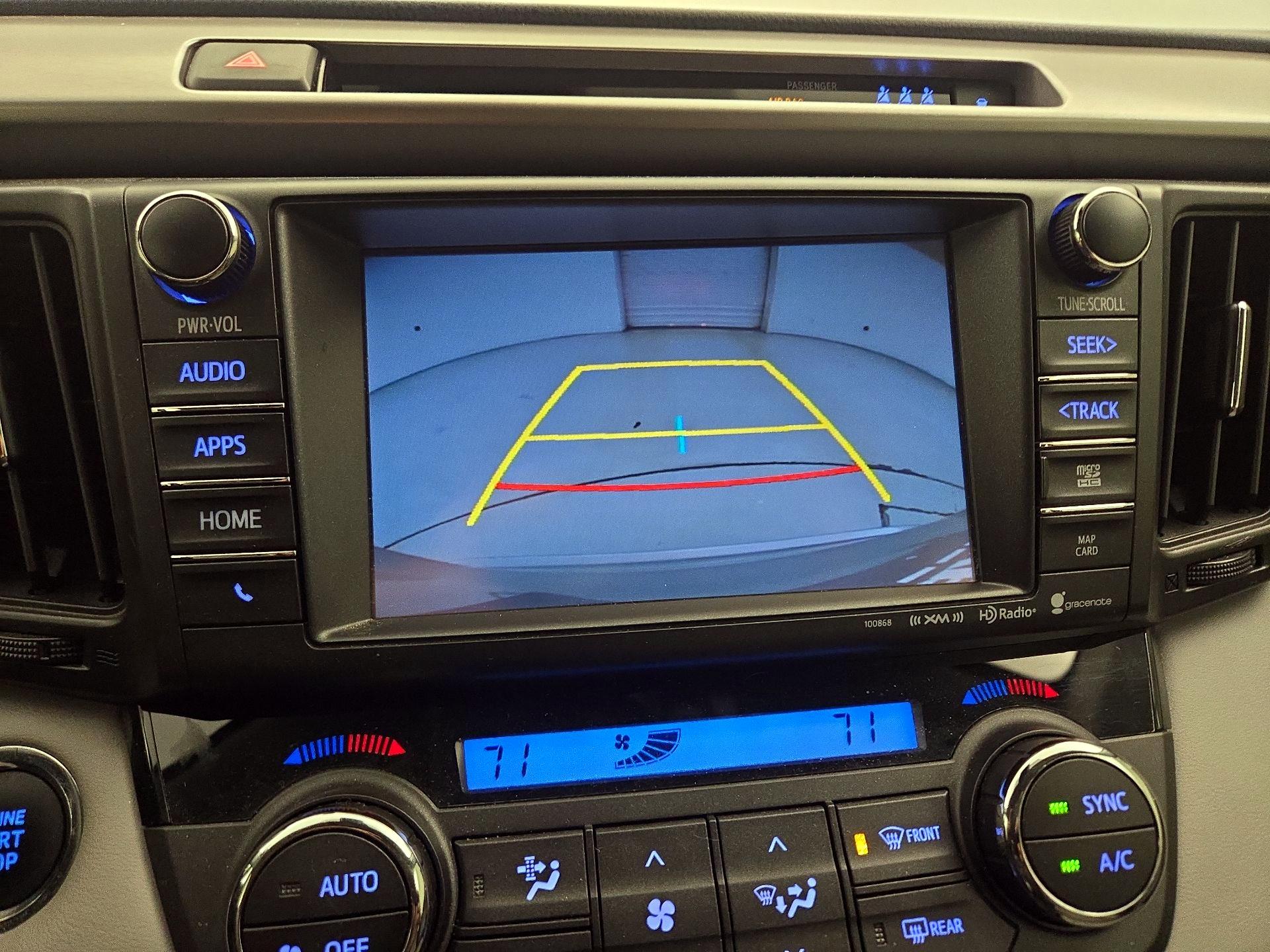 Thumbnail: 2018 Toyota RAV4 - 14