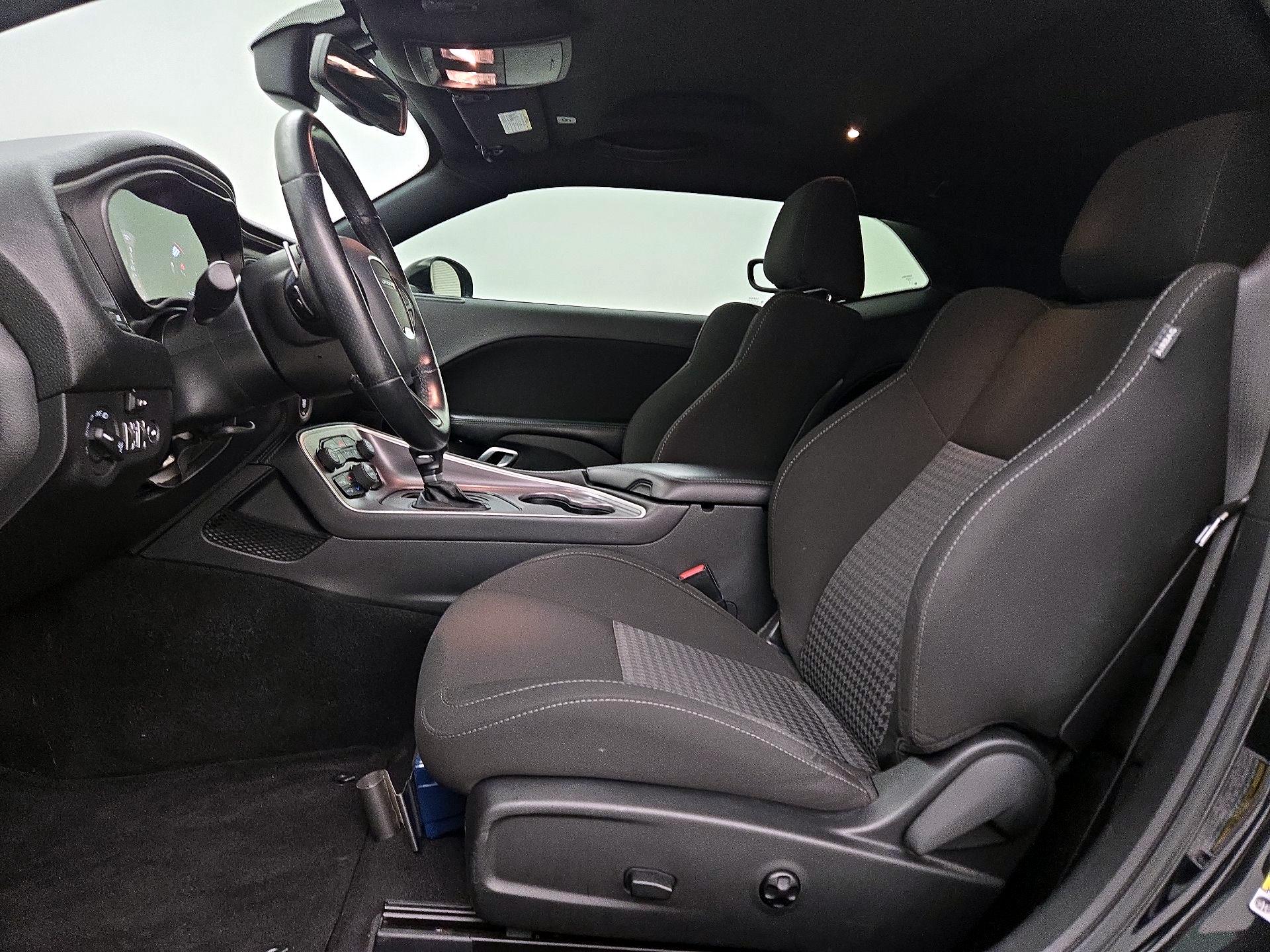 Thumbnail: 2020 Dodge Challenger - 11