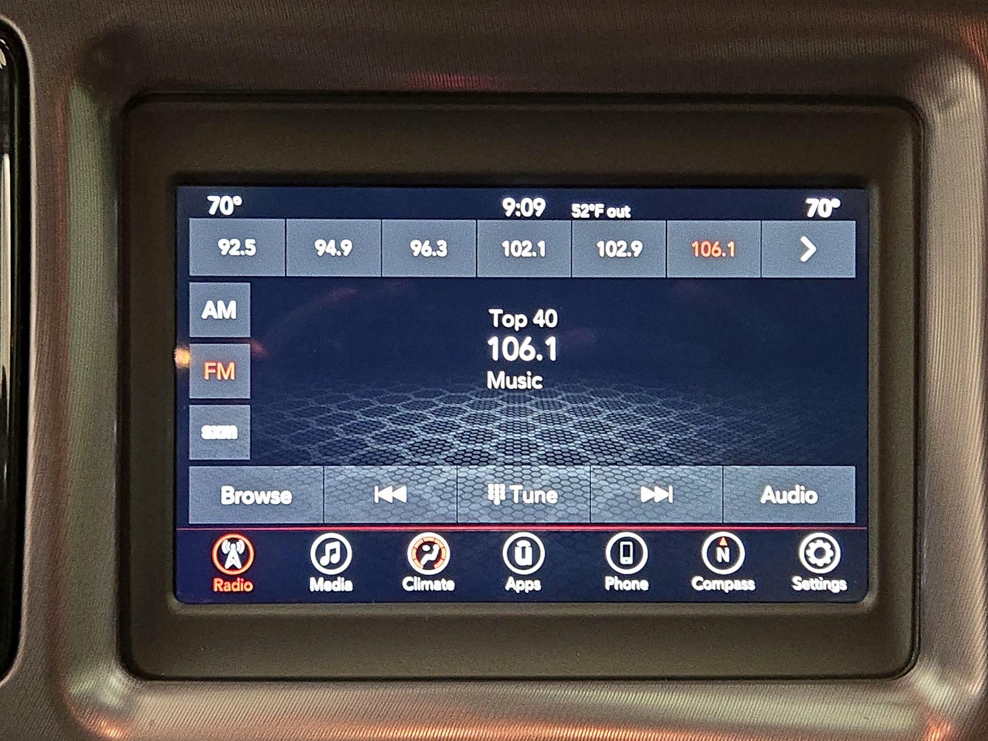 Thumbnail: 2020 Dodge Challenger - 15