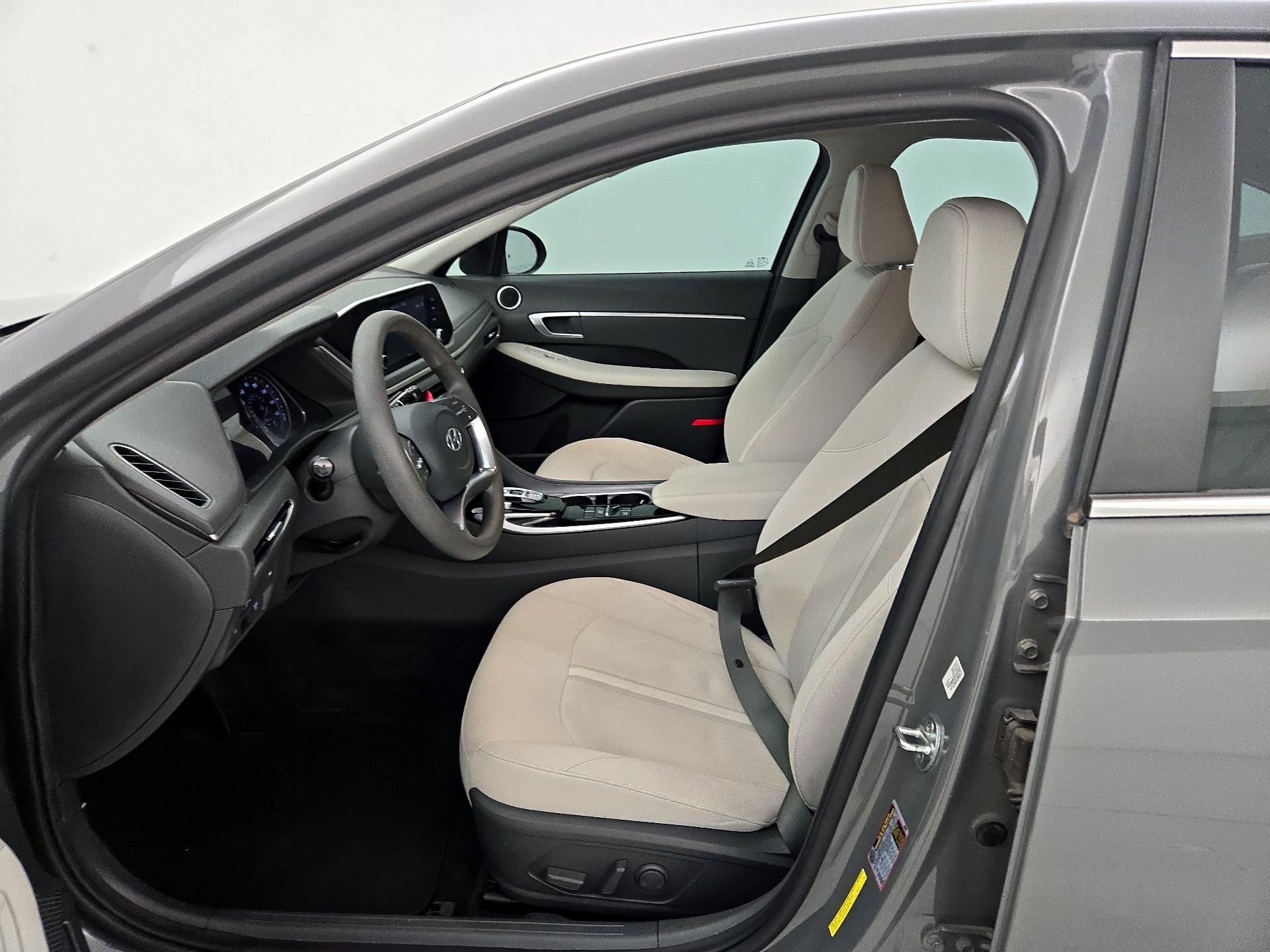 Thumbnail: 2022 Hyundai Sonata - 11