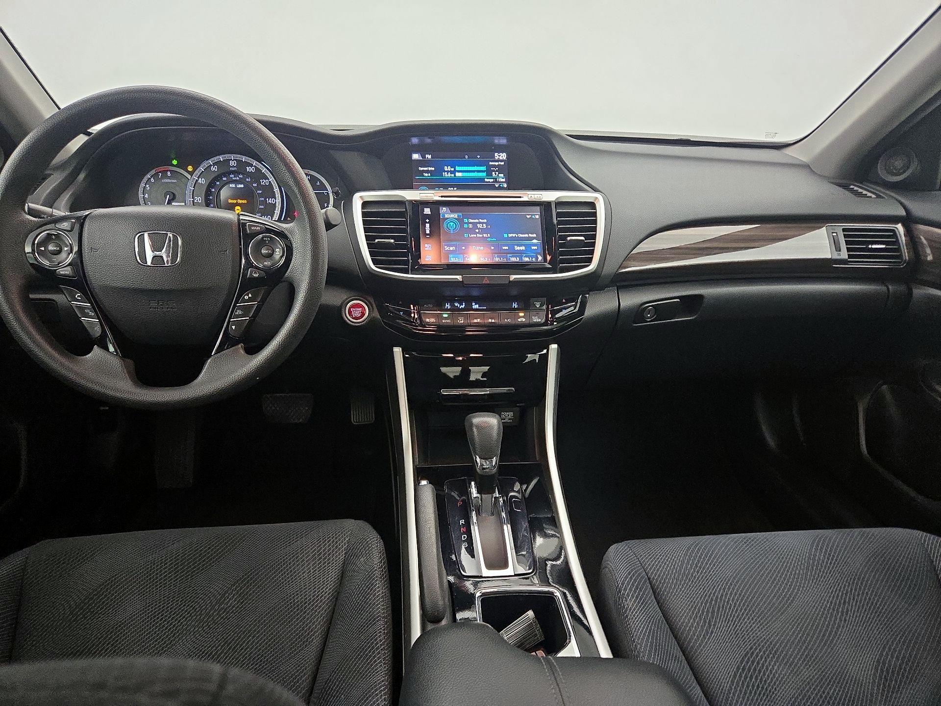 Thumbnail: 2016 Honda Accord - 9
