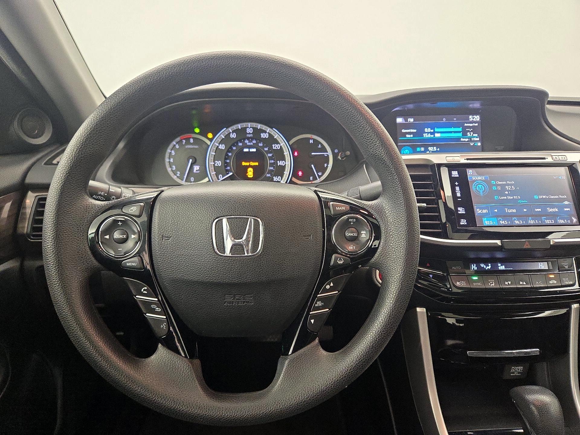 Thumbnail: 2016 Honda Accord - 10