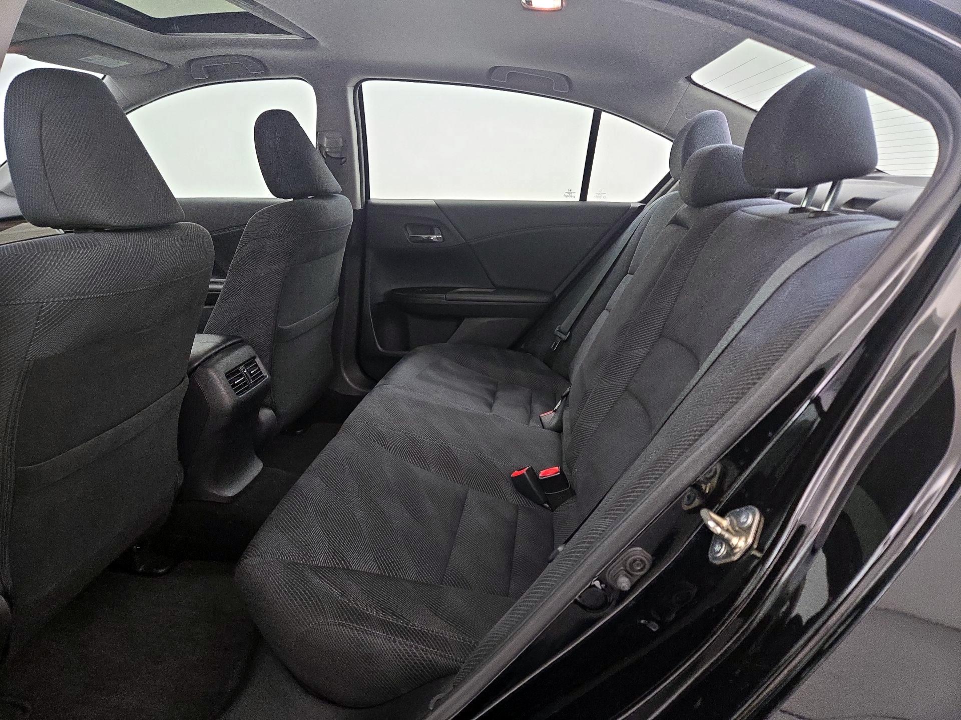 Thumbnail: 2016 Honda Accord - 20