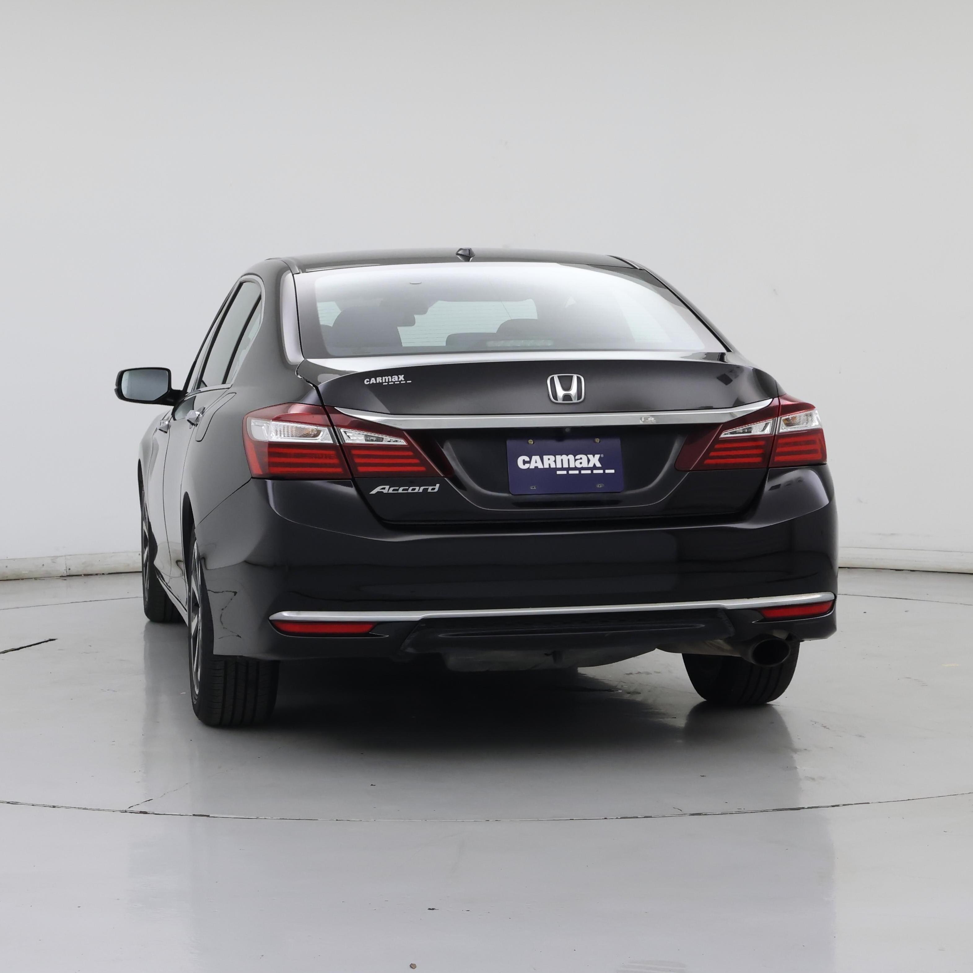 Thumbnail: 2016 Honda Accord - 6