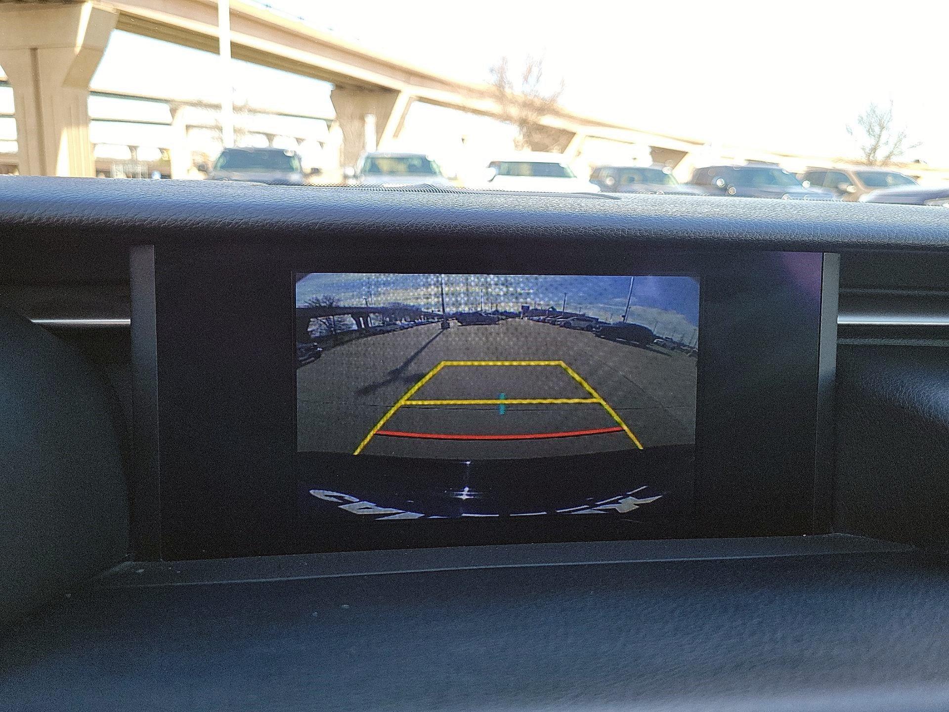 Thumbnail: 2016 Lexus IS - 13