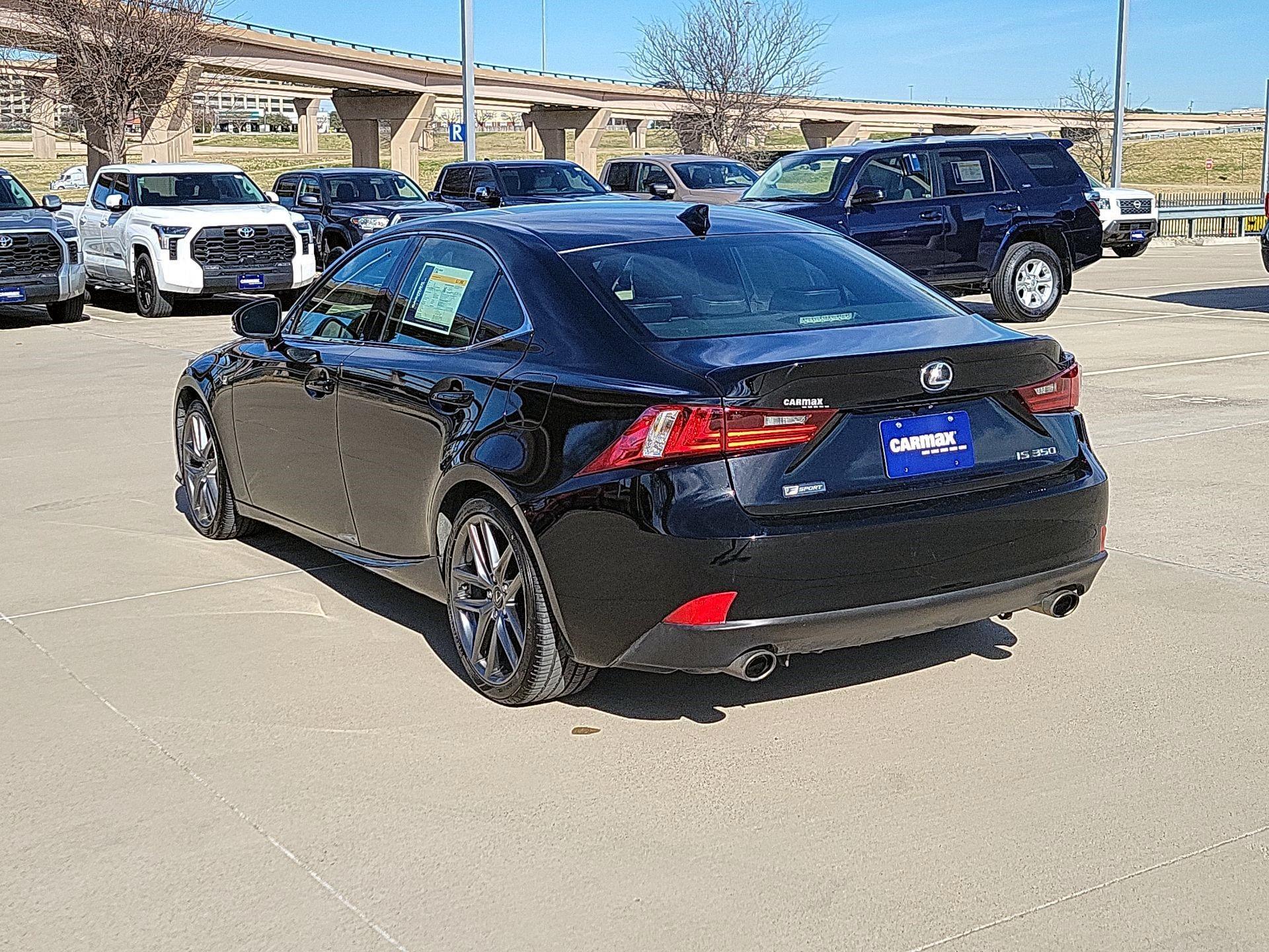 Thumbnail: 2016 Lexus IS - 7