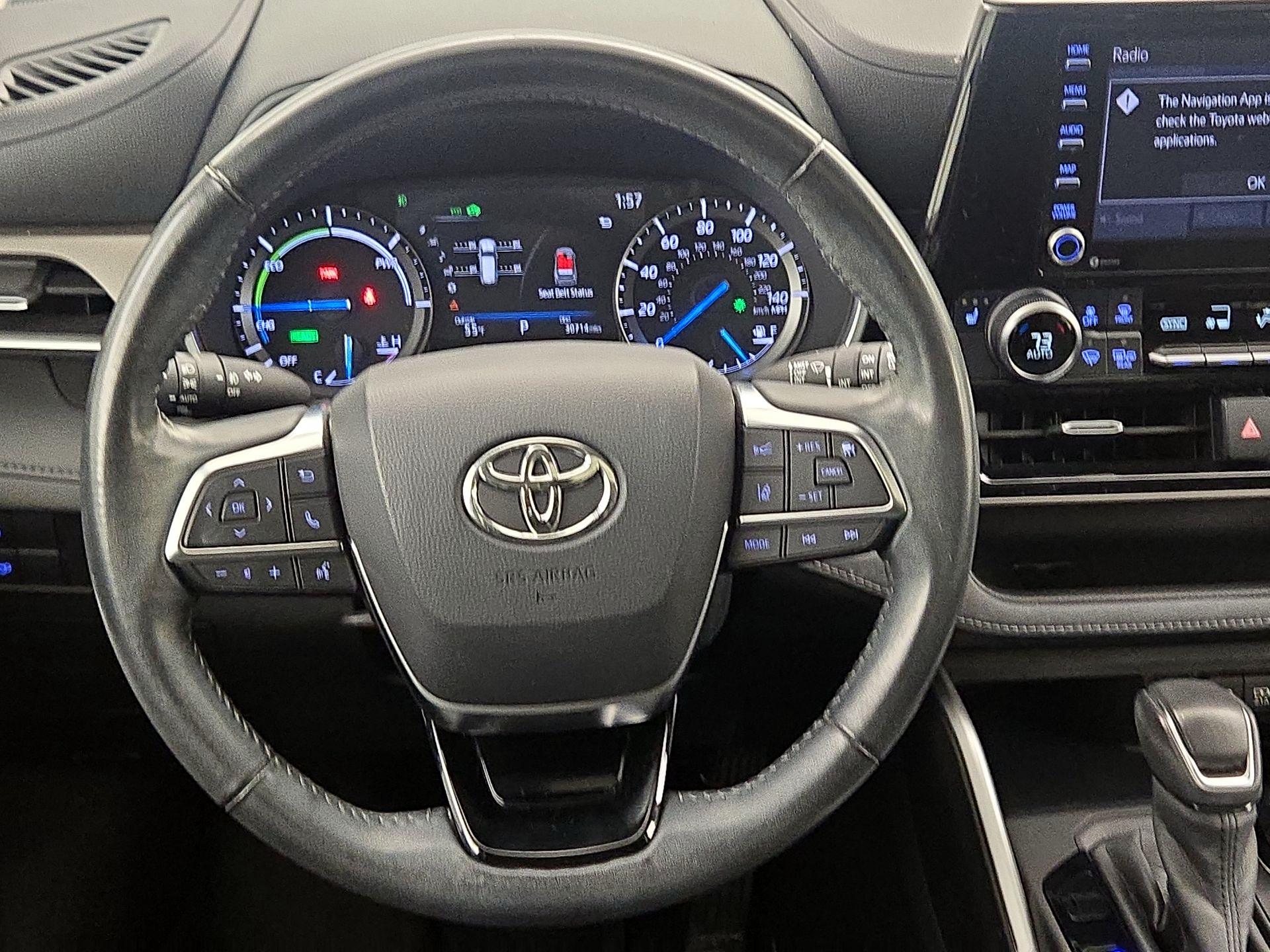 Thumbnail: 2020 Toyota Highlander - 10