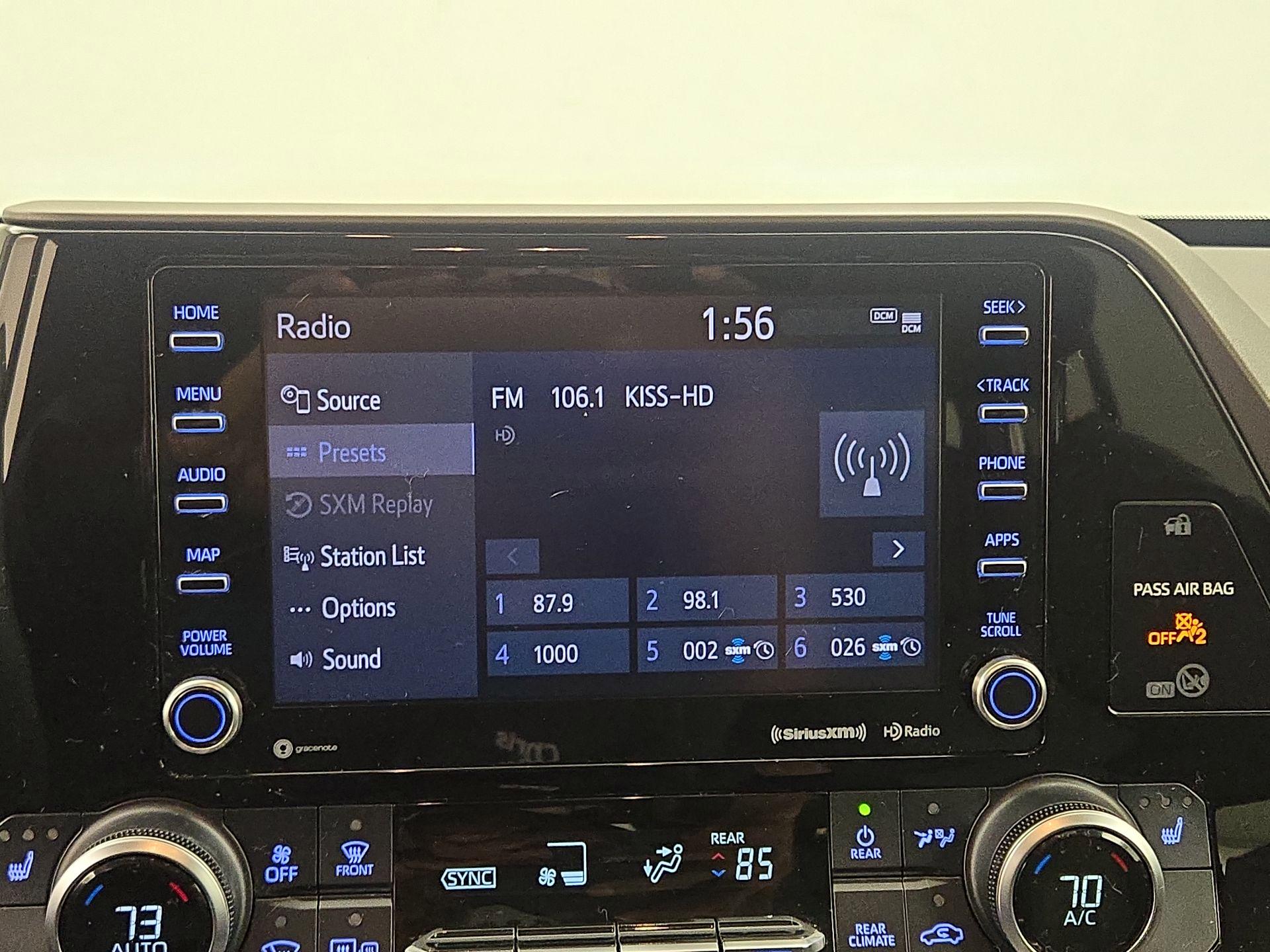 Thumbnail: 2020 Toyota Highlander - 15